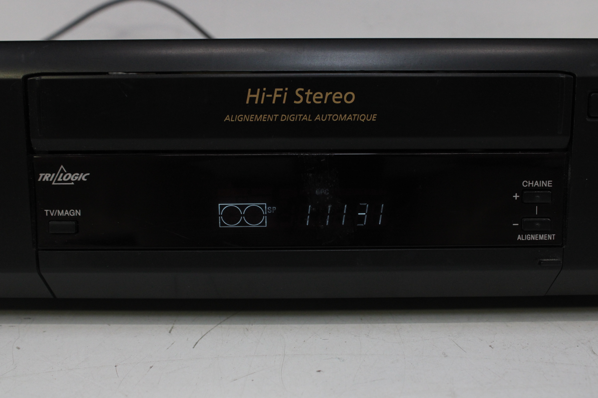 Sony SLV-E720 VHS Videorecorder – foto 4 – kavel bij GSD Auctions, Zoeterwoude