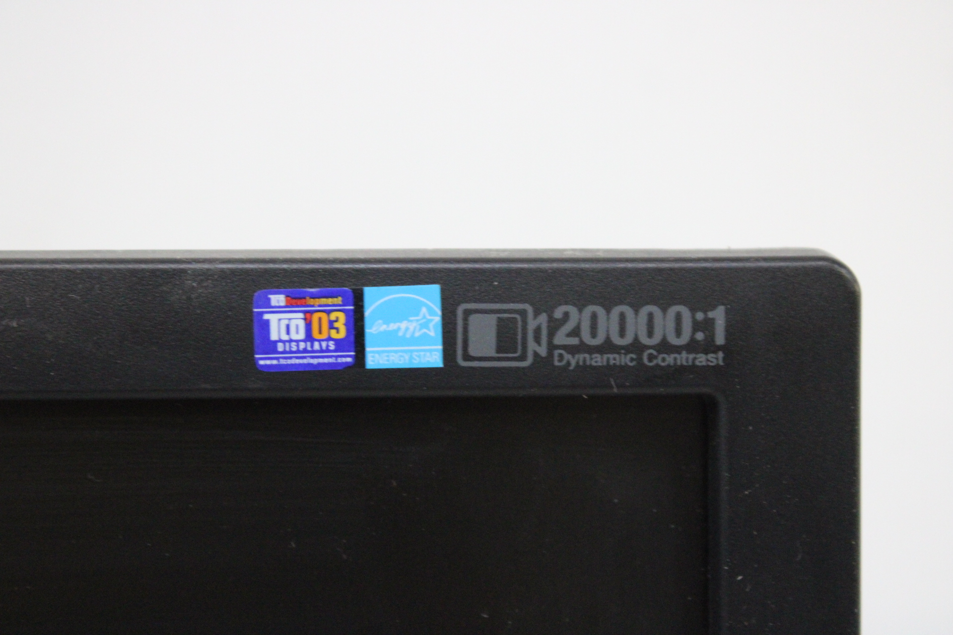 Samsung SyncMaster 2443BW computermonitor – foto 5 – kavel bij GSD Auctions, Zoeterwoude