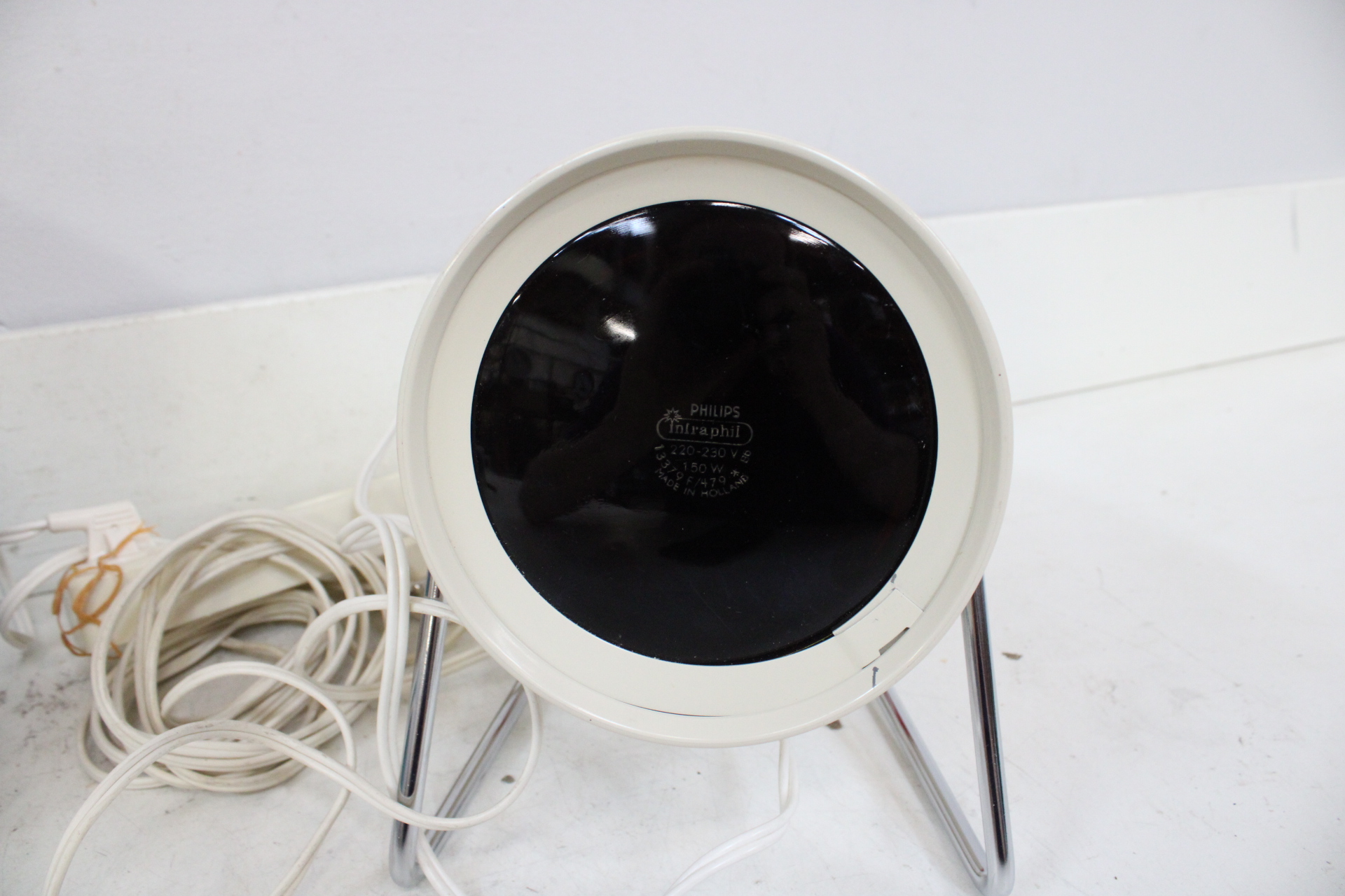 Philips Infraphil infraroodlamp – foto 4 – kavel bij GSD Auctions, Zoeterwoude