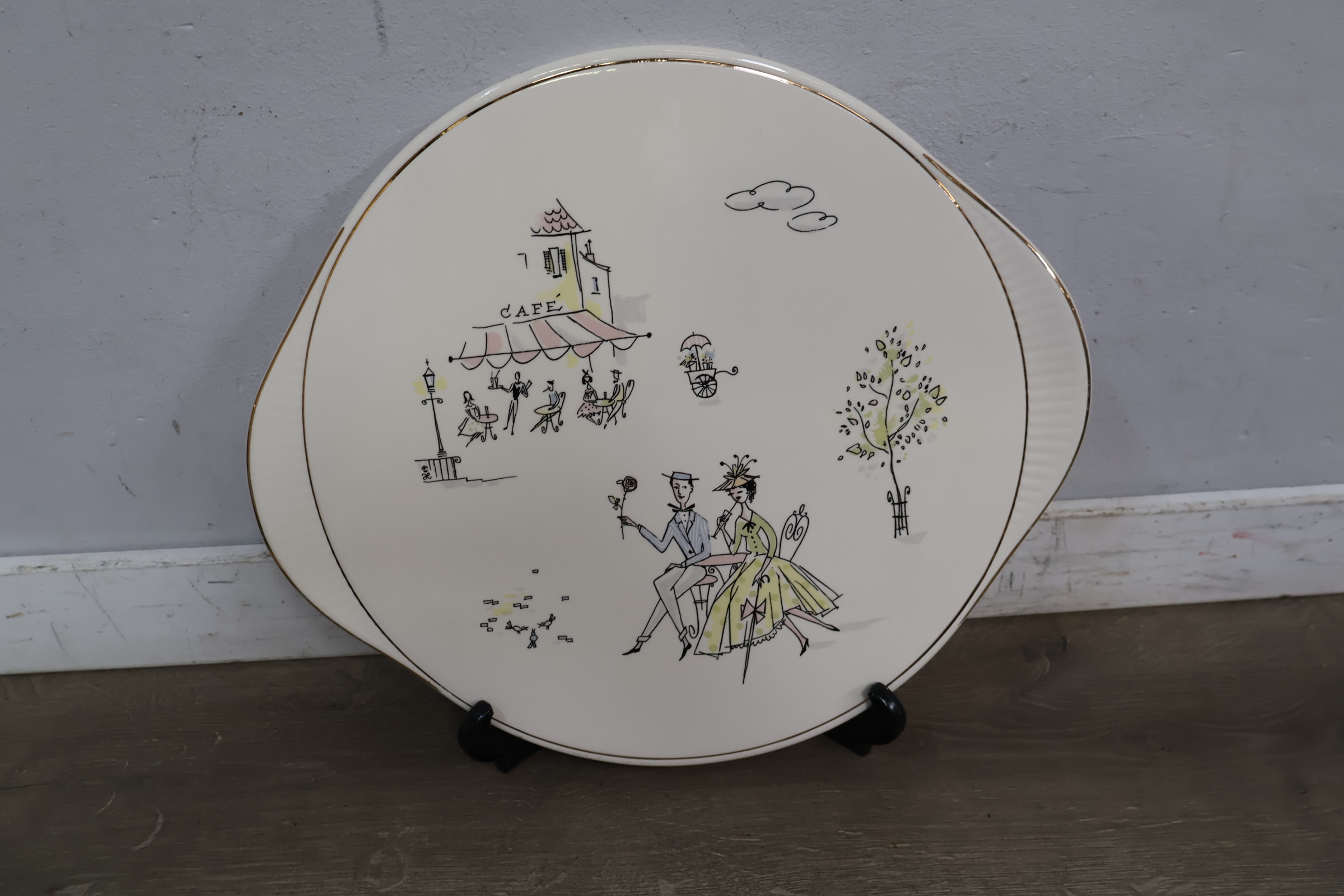 Dienblad met vintage café illustratie – foto 4 – kavel bij GSD Auctions, Zoeterwoude