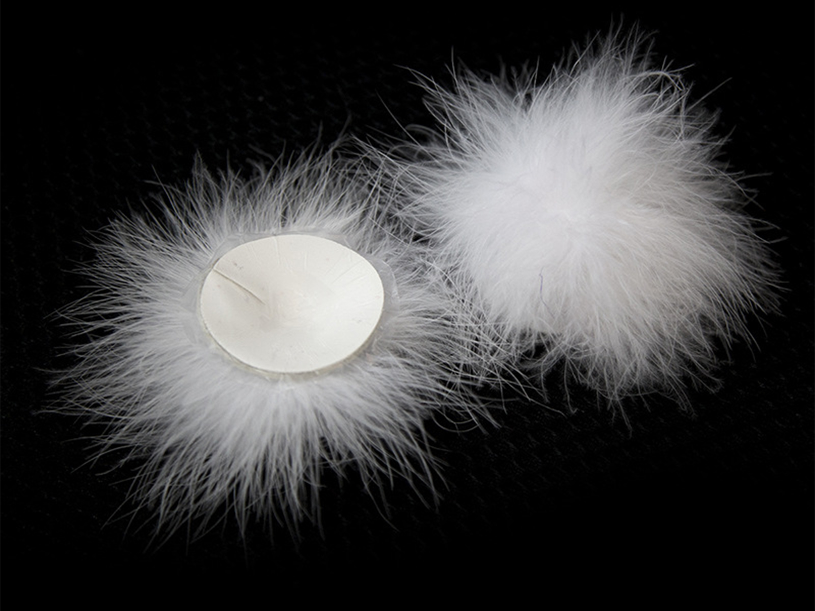 Tepelcovers - fluffy wit – foto 3 – kavel bij GSD Auctions, Zoeterwoude