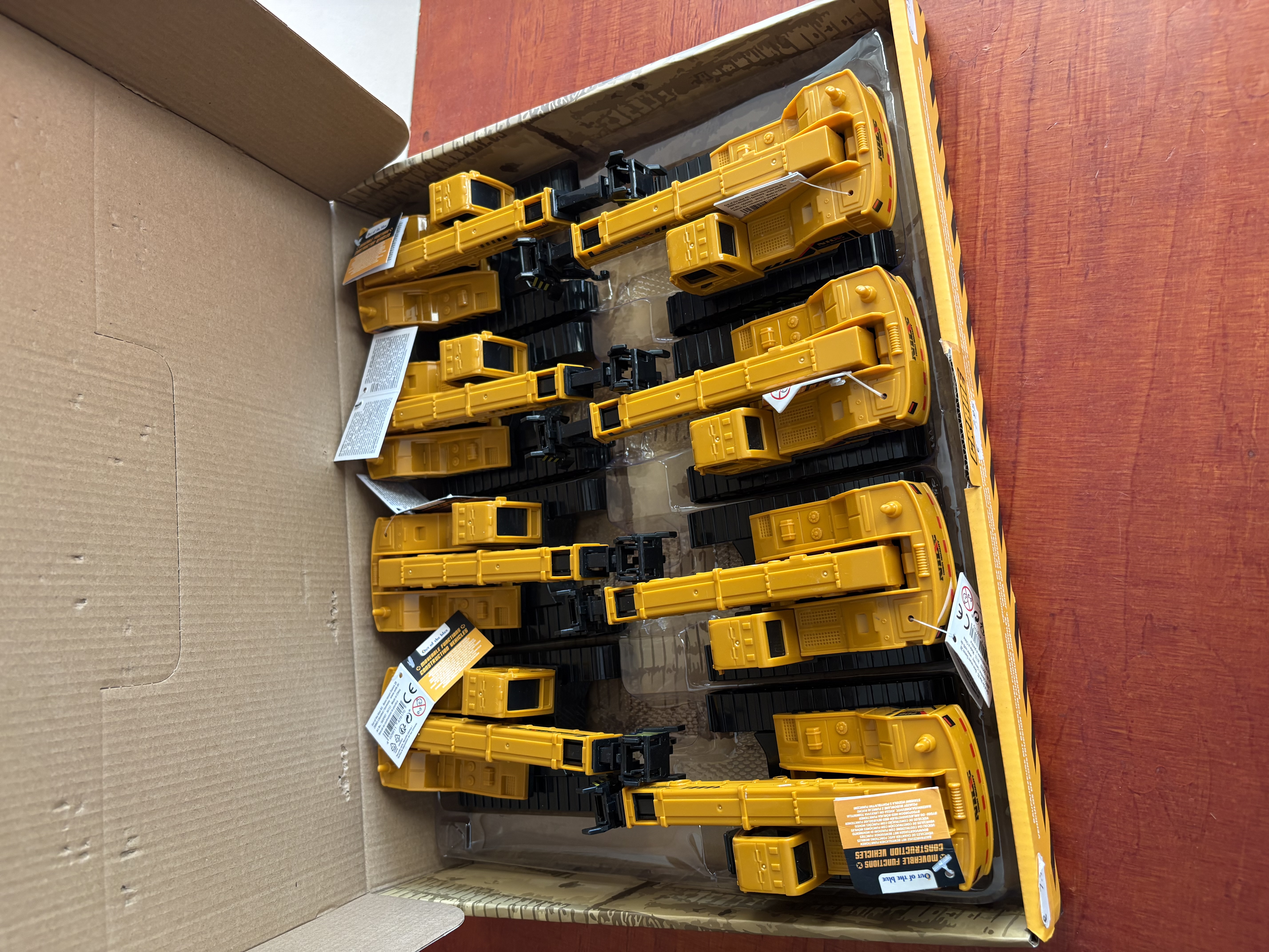 Auto's in doos (nummer 4) – kavel bij GSD Auctions, Zoeterwoude