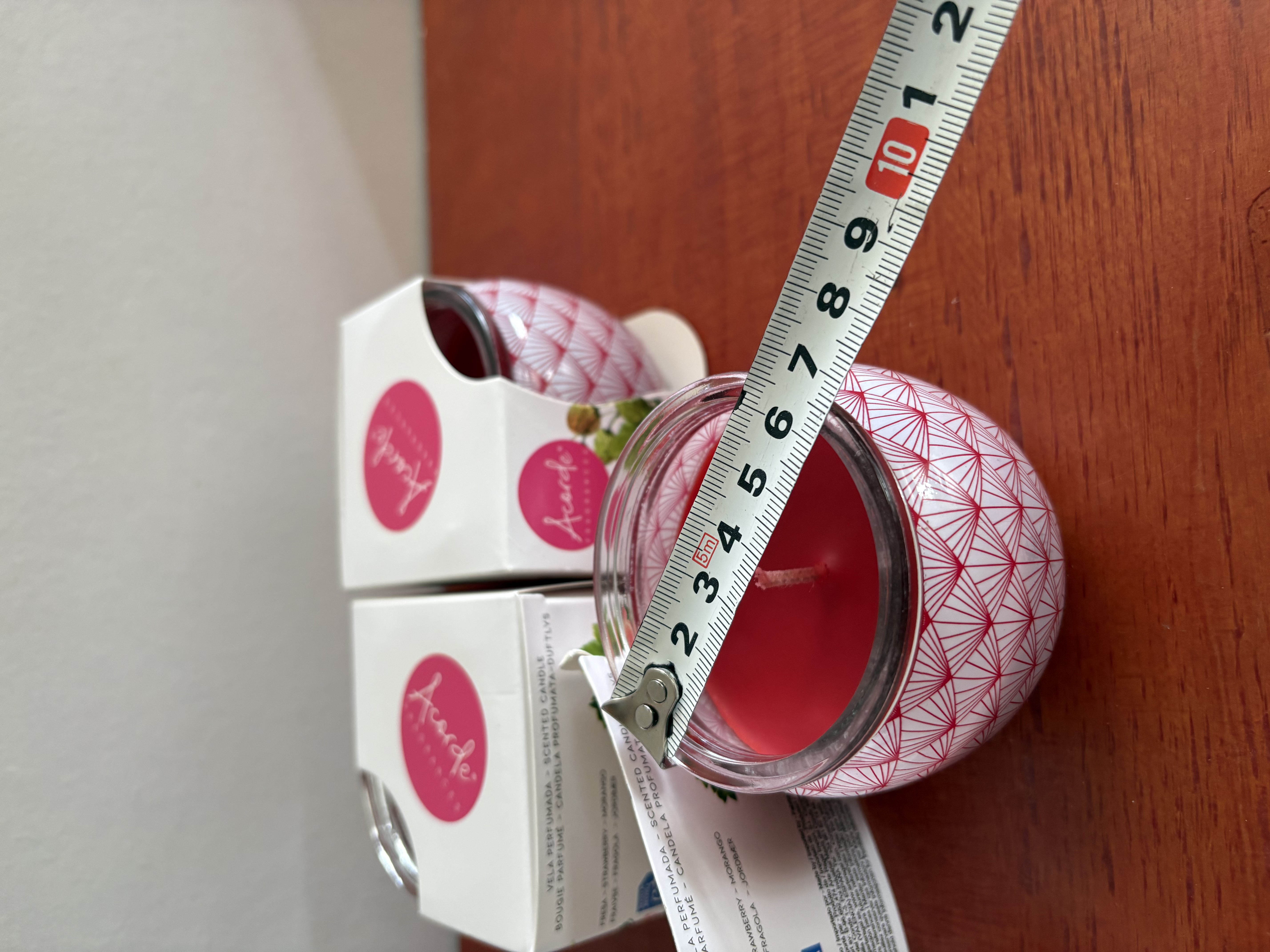 Geurkaars 3 stuks aardbei – foto 4 – kavel bij GSD Auctions, Zoeterwoude