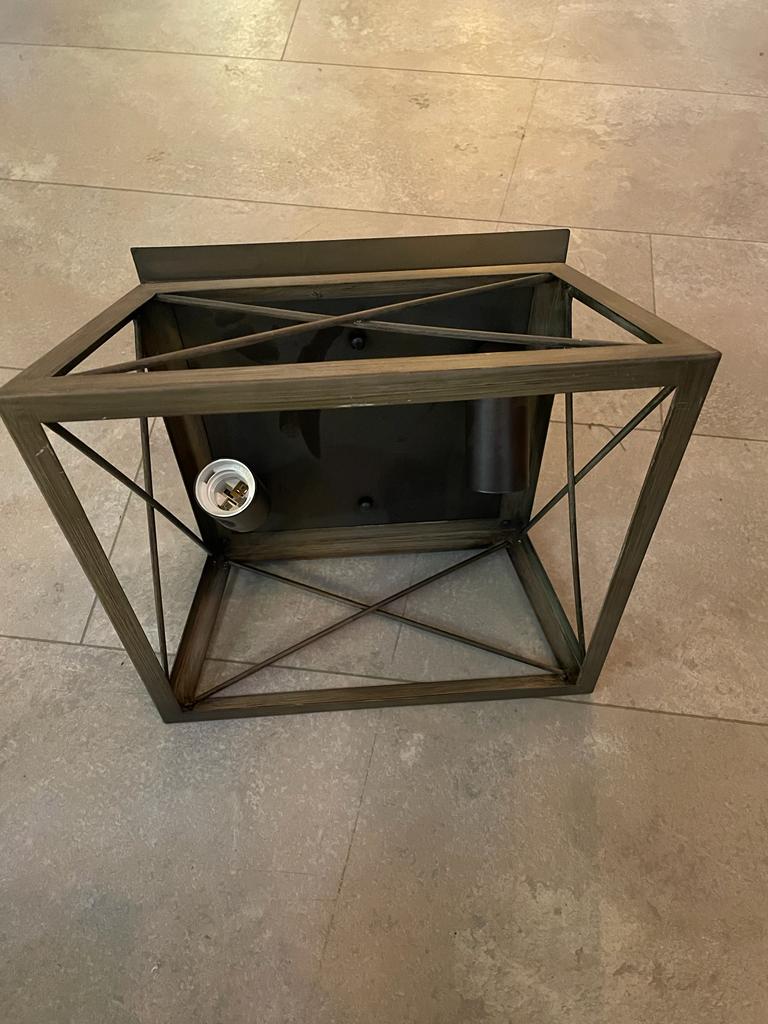 Industriële lamp wood vierkant (nieuw in doos) – foto 2 – kavel bij GSD Auctions, Zoeterwoude