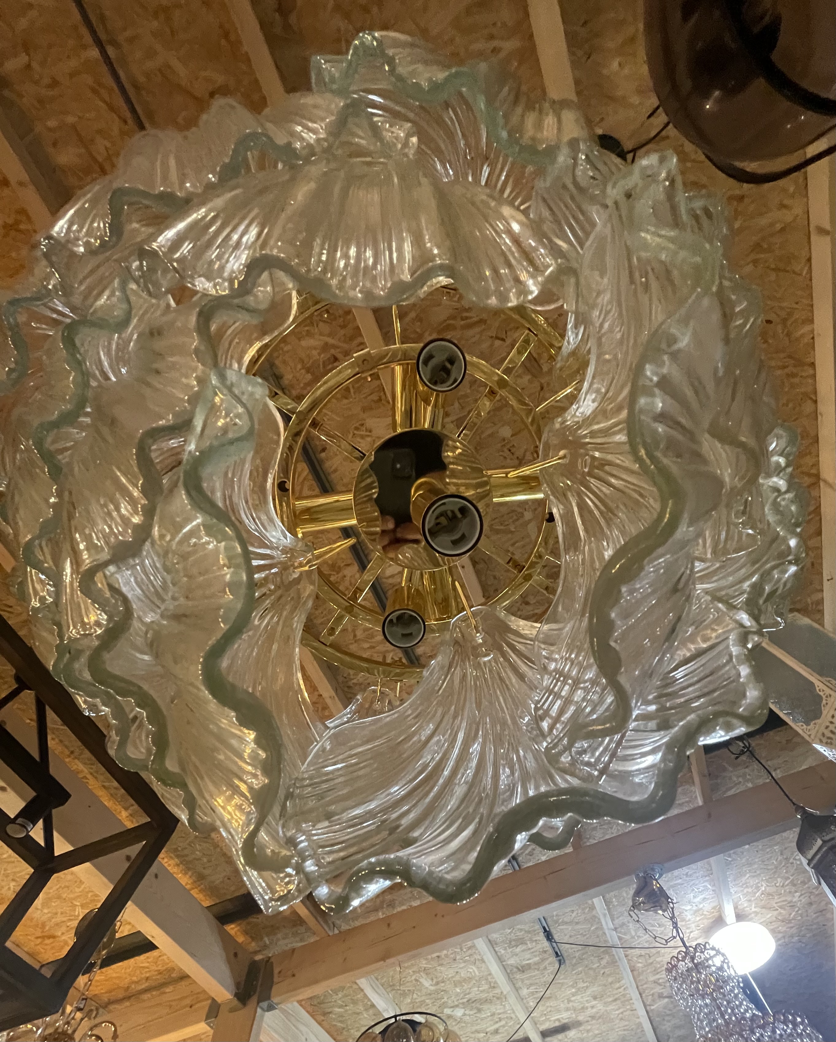 Plafondlamp met schelpen (nieuwe) – foto 3 – kavel bij GSD Auctions, Zoeterwoude