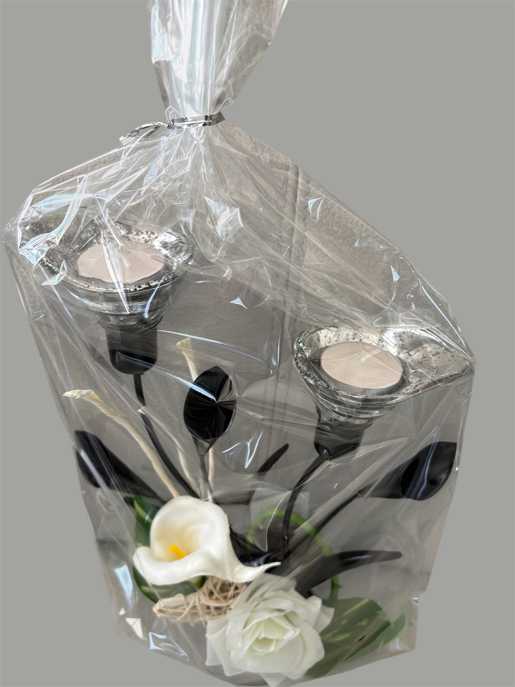 Decoratieve theelicht houder Lily – foto 5 – kavel bij GSD Auctions, Zoeterwoude
