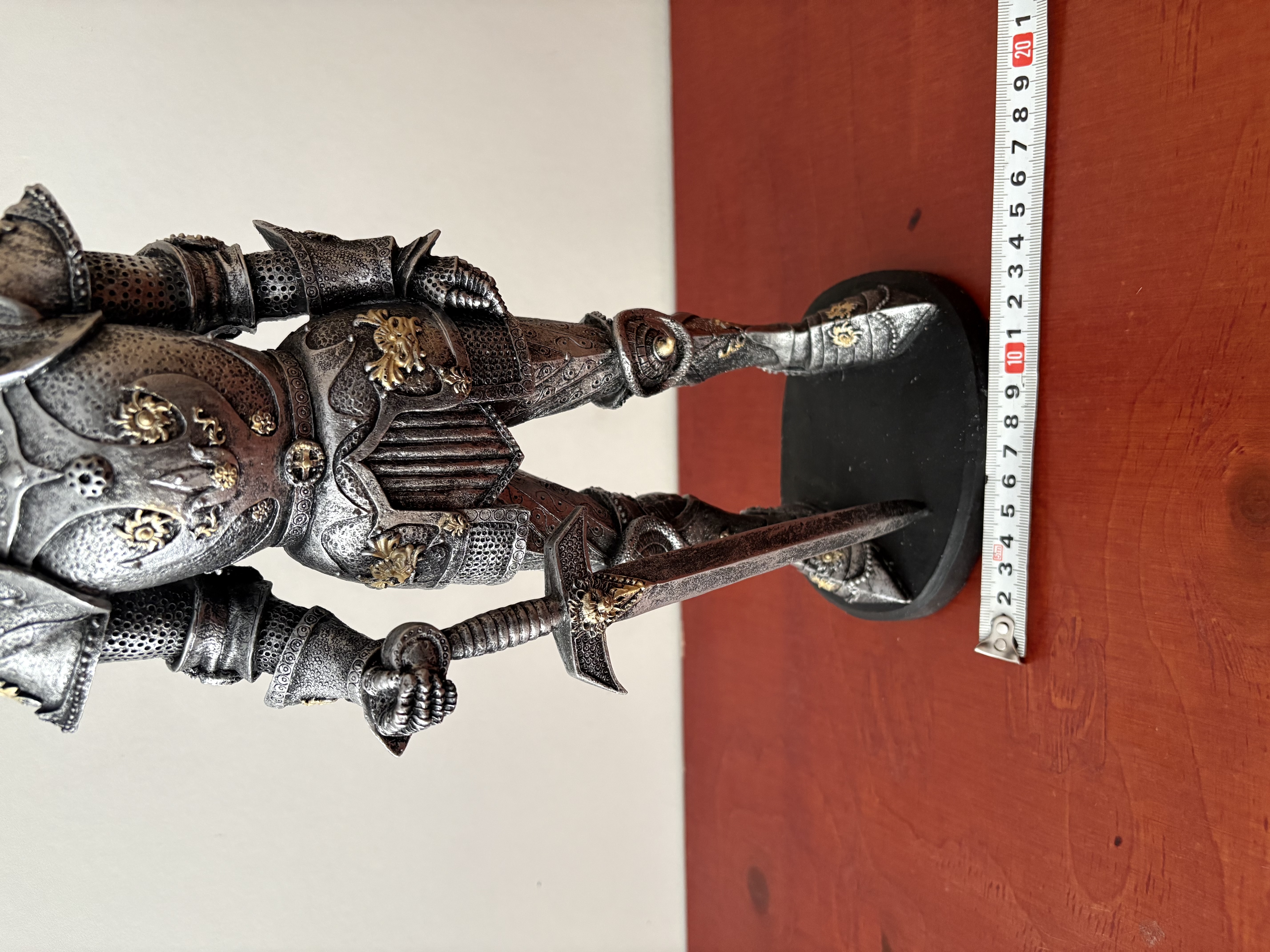 Grote Ridder Beeld – foto 8 – kavel bij GSD Auctions, Zoeterwoude