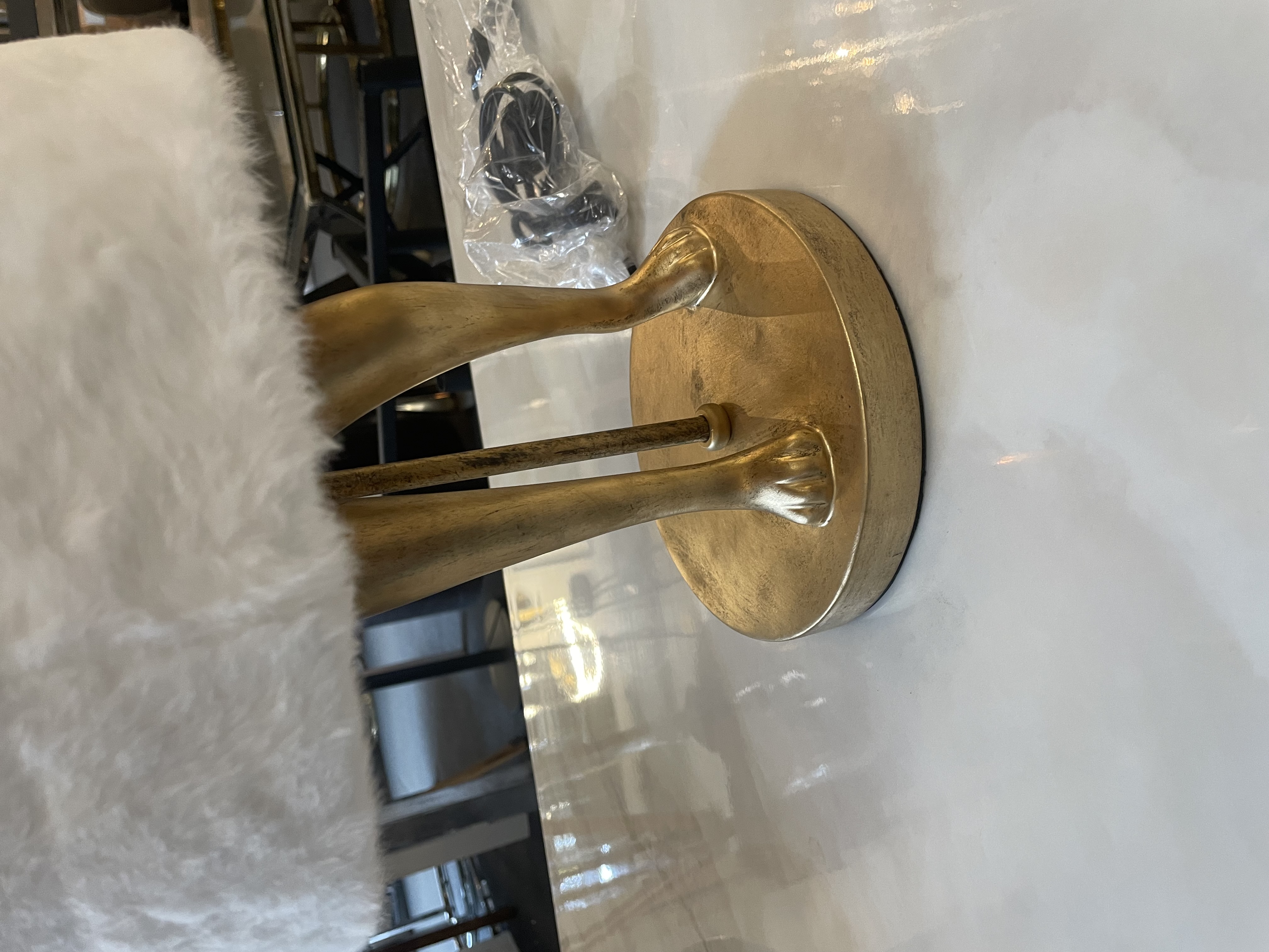 Tafellamp konijn goud met wit 68cm (nieuwe product) – foto 4 – kavel bij GSD Auctions, Zoeterwoude
