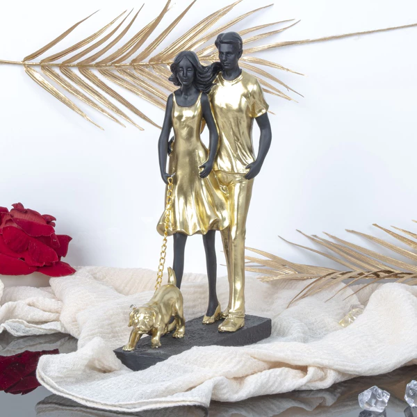 Echtpaar met hond goud/zwart h=29,5cm (nieuwe) – kavel bij GSD Auctions, Zoeterwoude