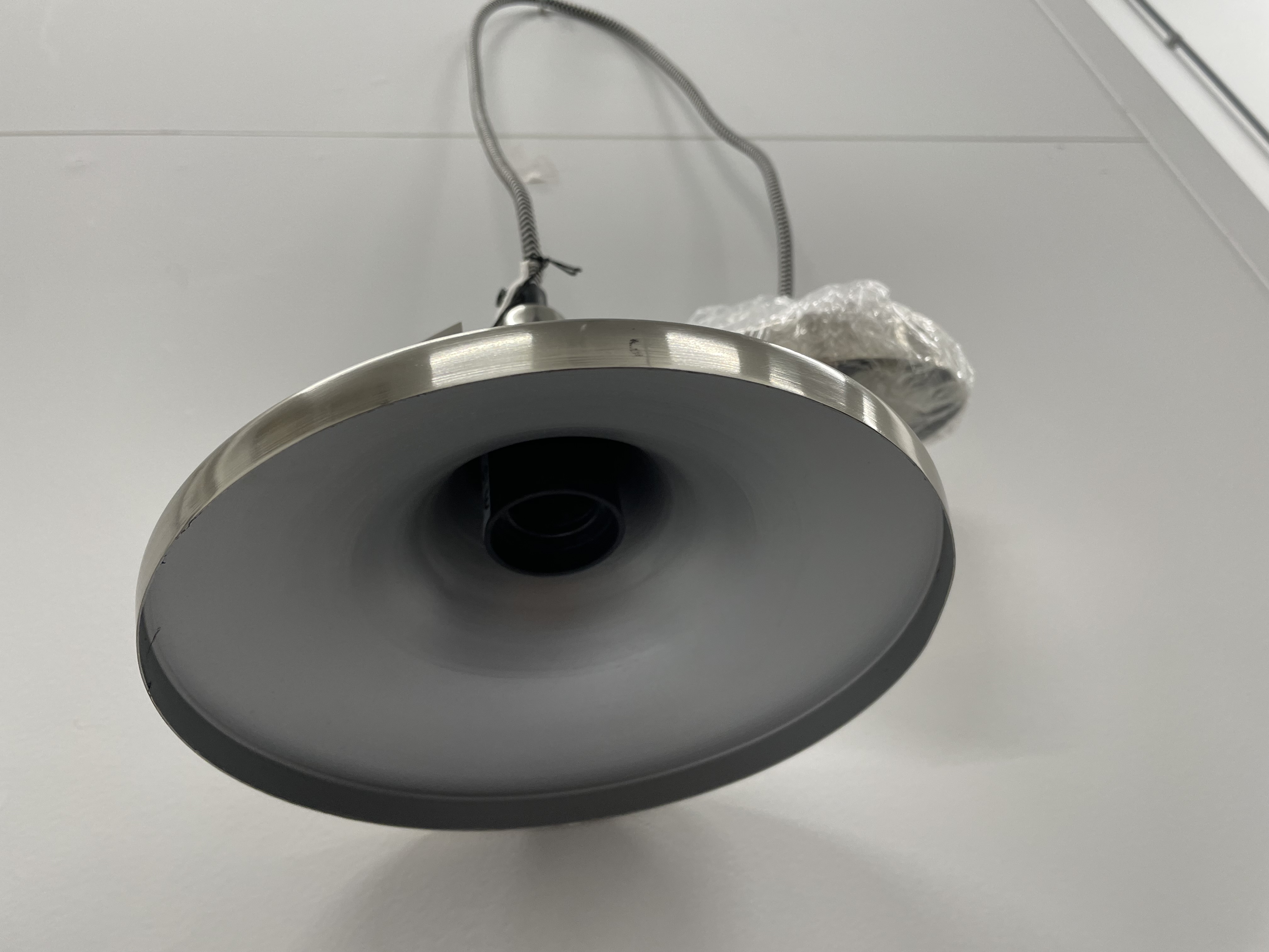 3 stuks Loxen hanglamp (nieuw in doos) – foto 5 – kavel bij GSD Auctions, Zoeterwoude