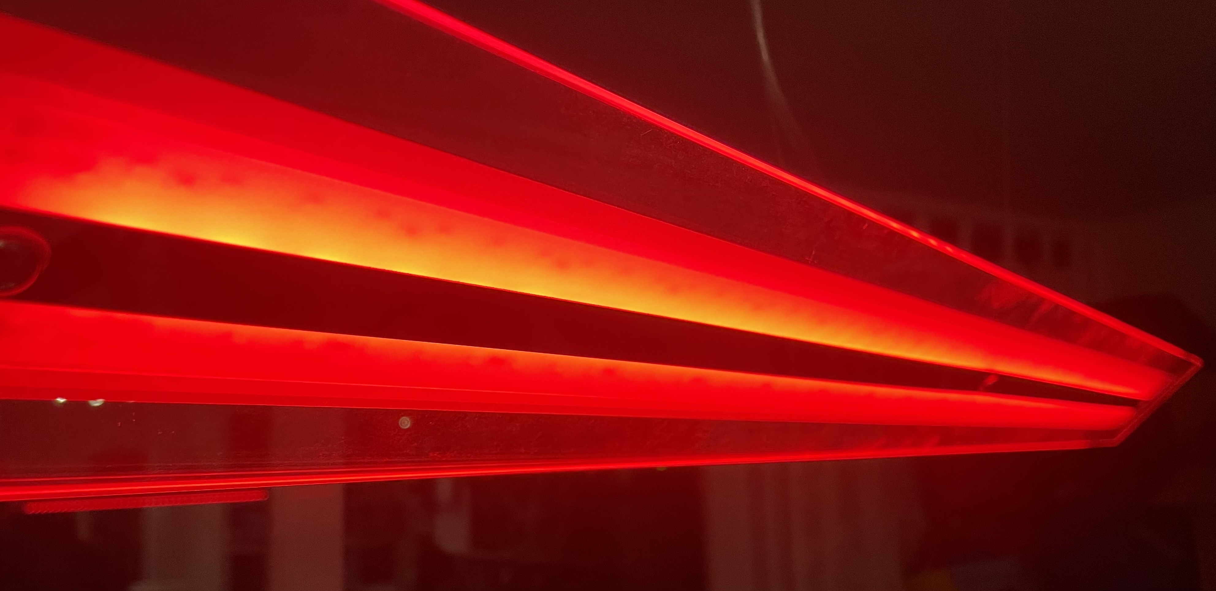 Led-plafondlampen met lange platte glas (nieuw in doos) – foto 8 – kavel bij GSD Auctions, Zoeterwoude