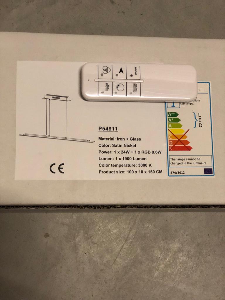 Led-plafondlampen met lange platte glas (nieuw in doos) – kavel bij GSD Auctions, Zoeterwoude