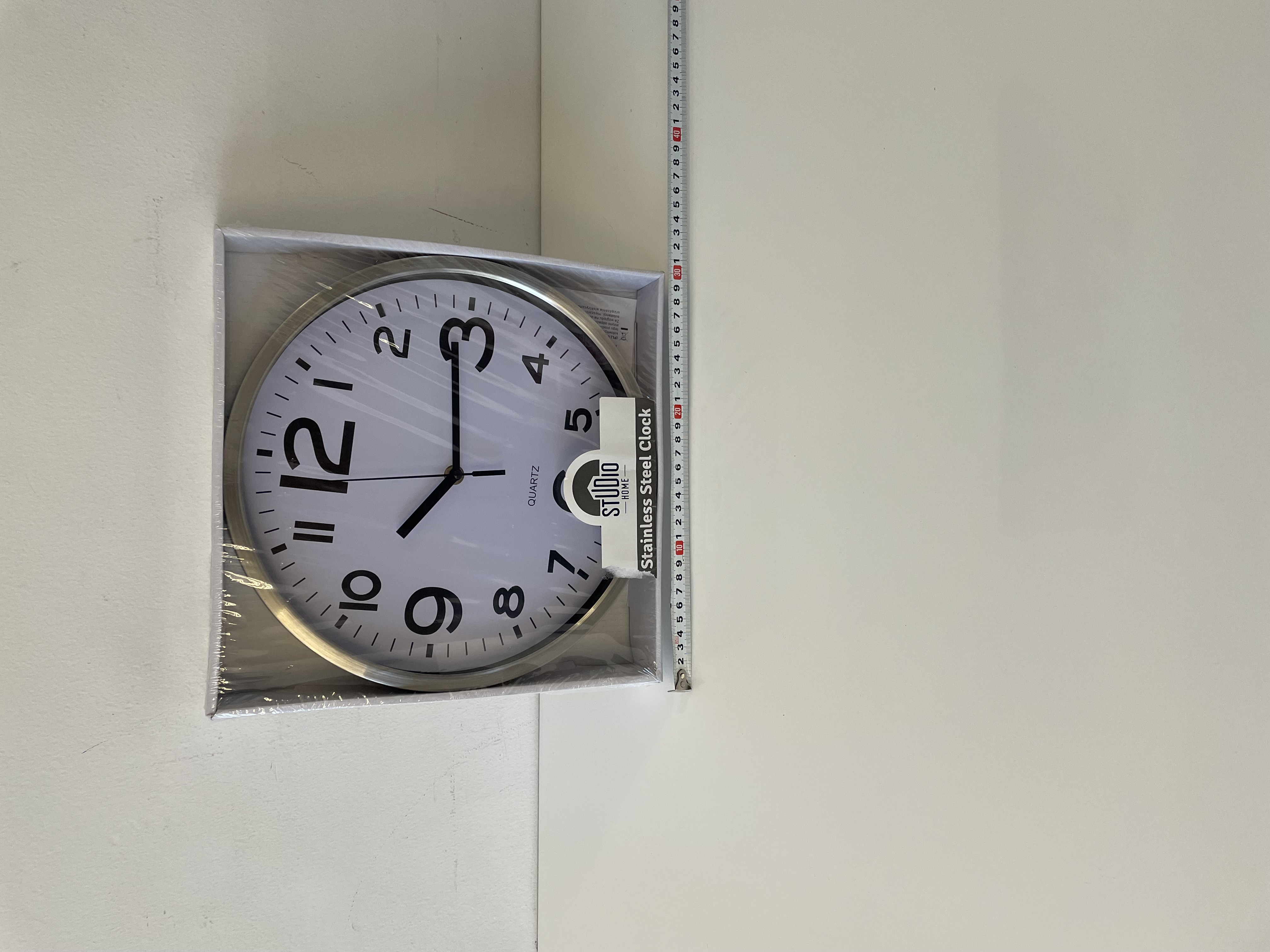 Wandklok (**4) – kavel bij GSD Auctions, Zoeterwoude