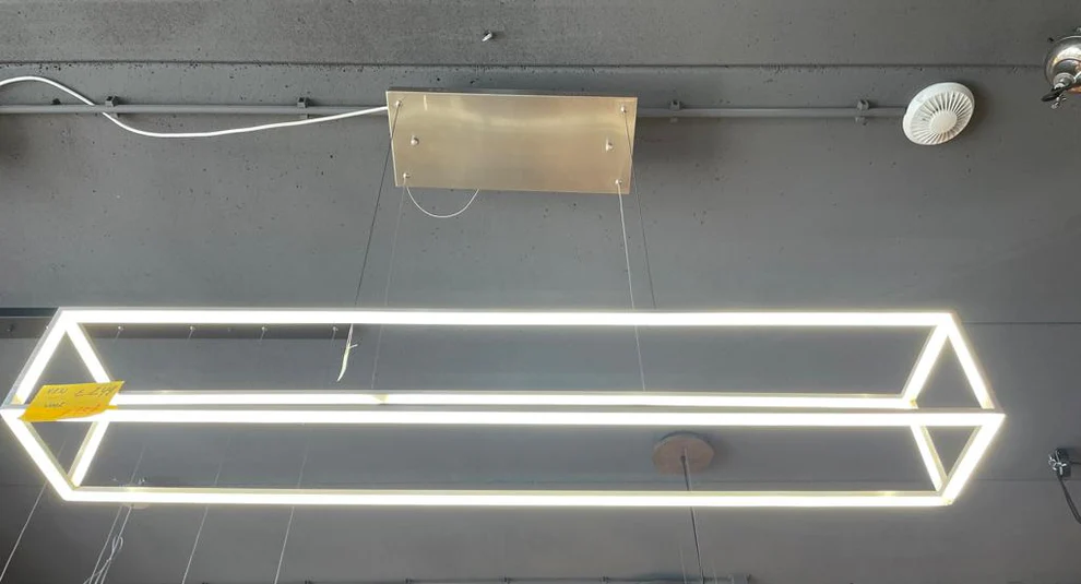 Led vierkante plafondlamp (nieuwe in doos) – kavel bij GSD Auctions, Zoeterwoude