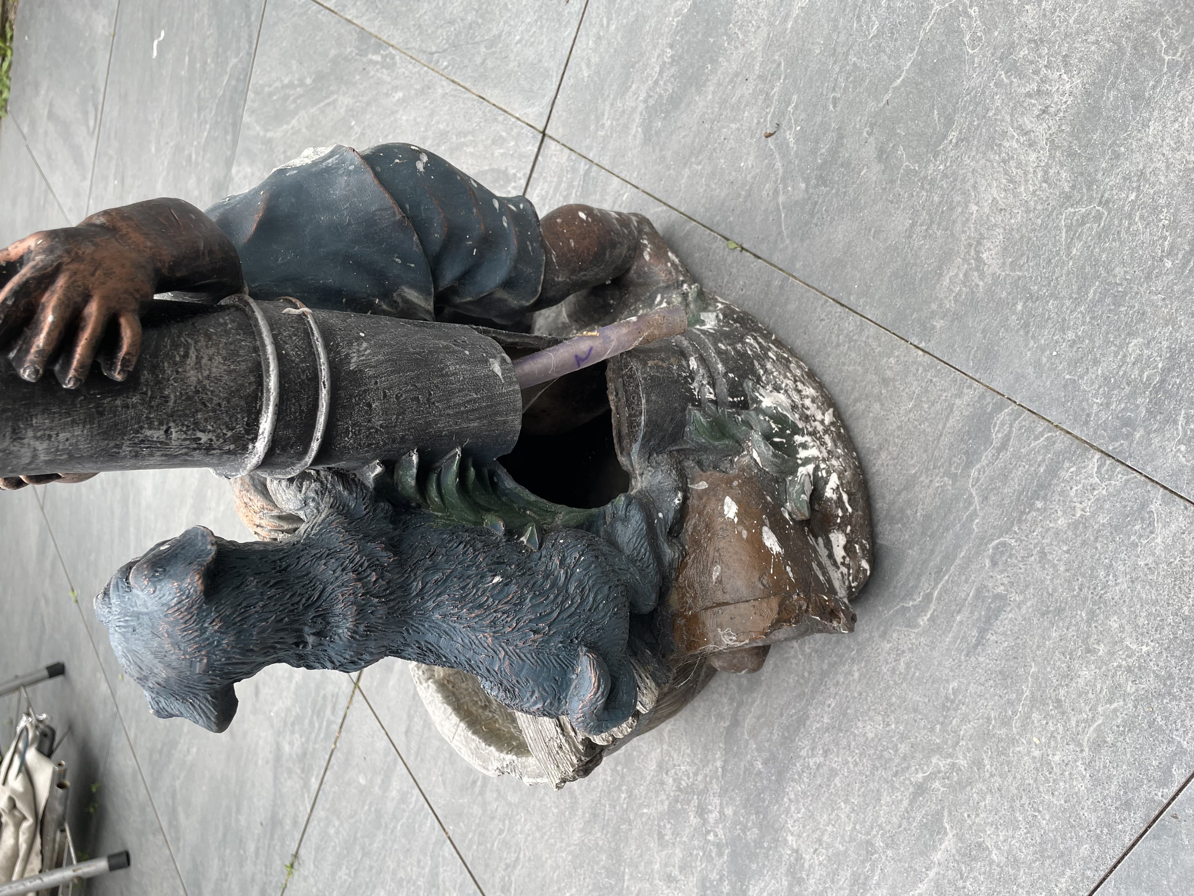 Tuin fontein kinderen – foto 4 – kavel bij GSD Auctions, Zoeterwoude