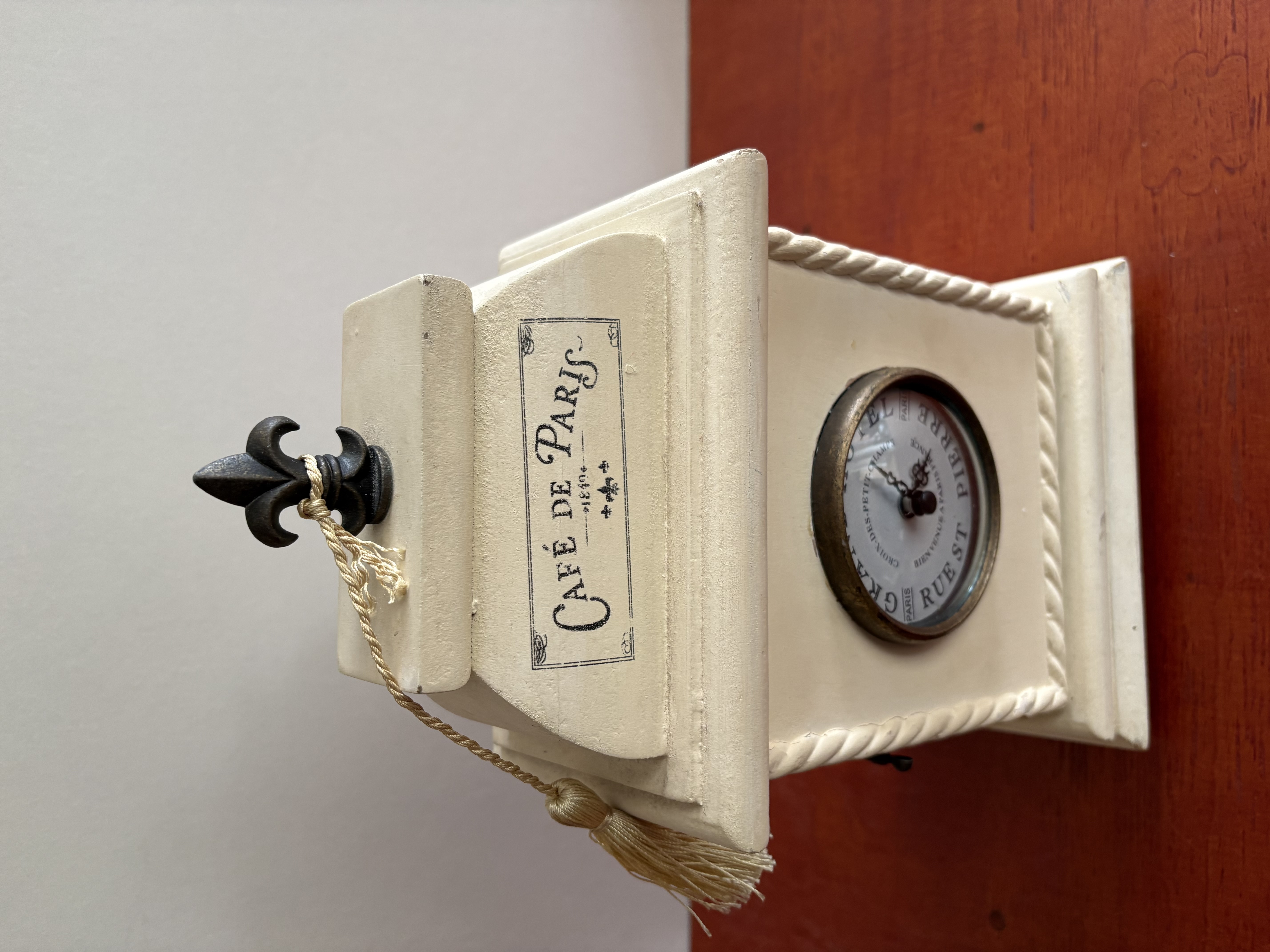 Tafelklok crème – foto 2 – kavel bij GSD Auctions, Zoeterwoude