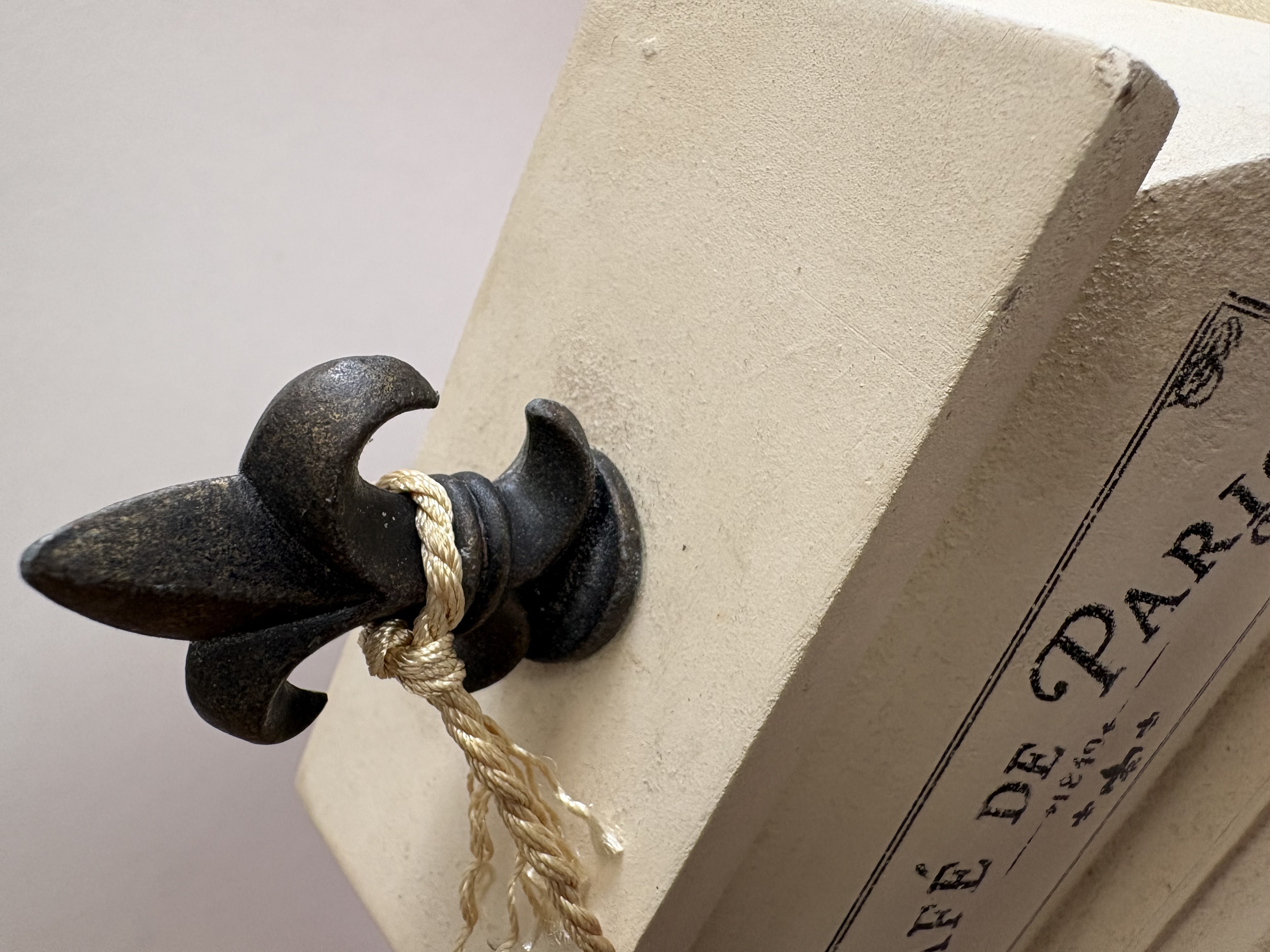 Tafelklok crème – foto 6 – kavel bij GSD Auctions, Zoeterwoude