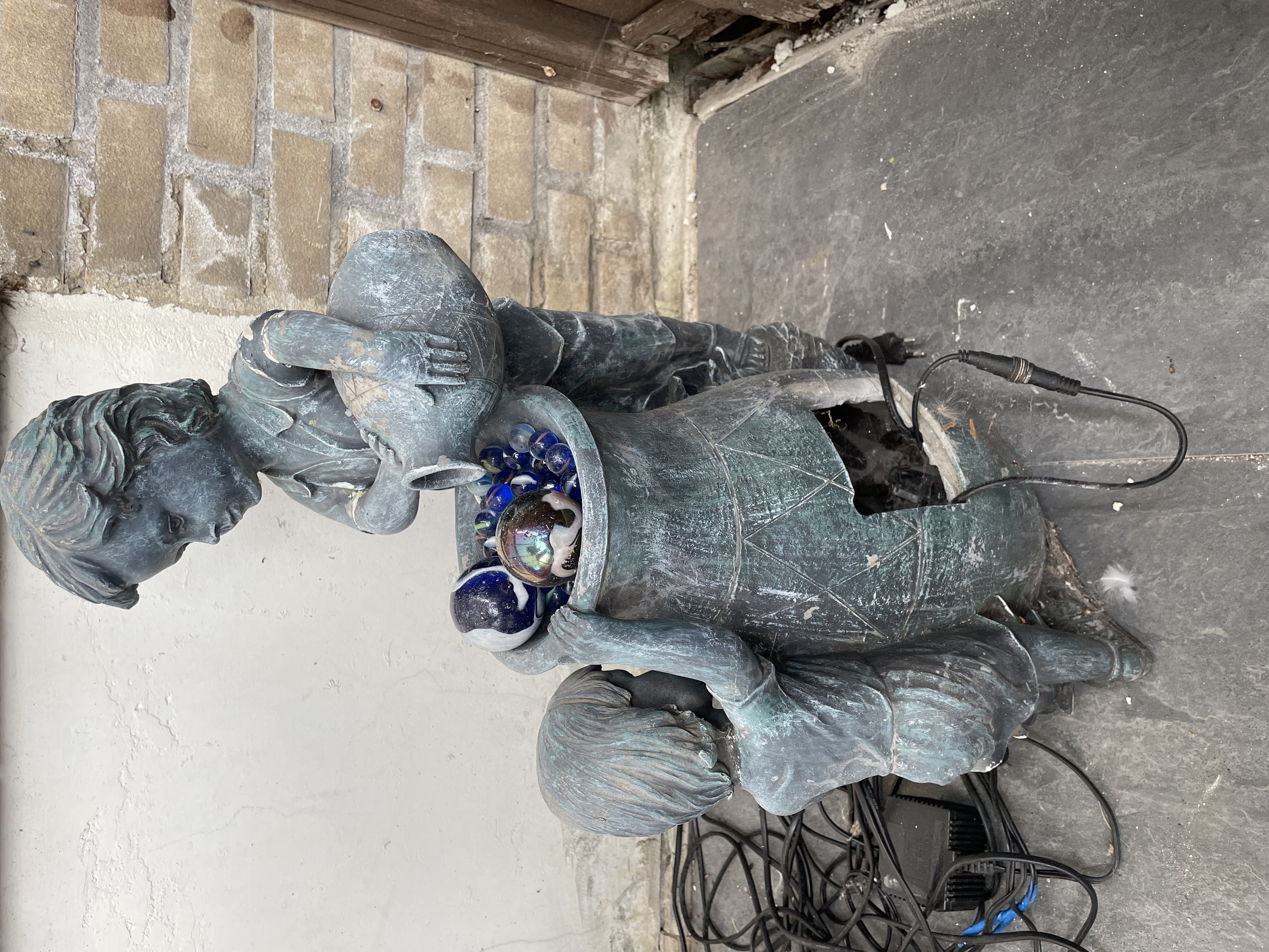Tuin fontein – foto 5 – kavel bij GSD Auctions, Zoeterwoude