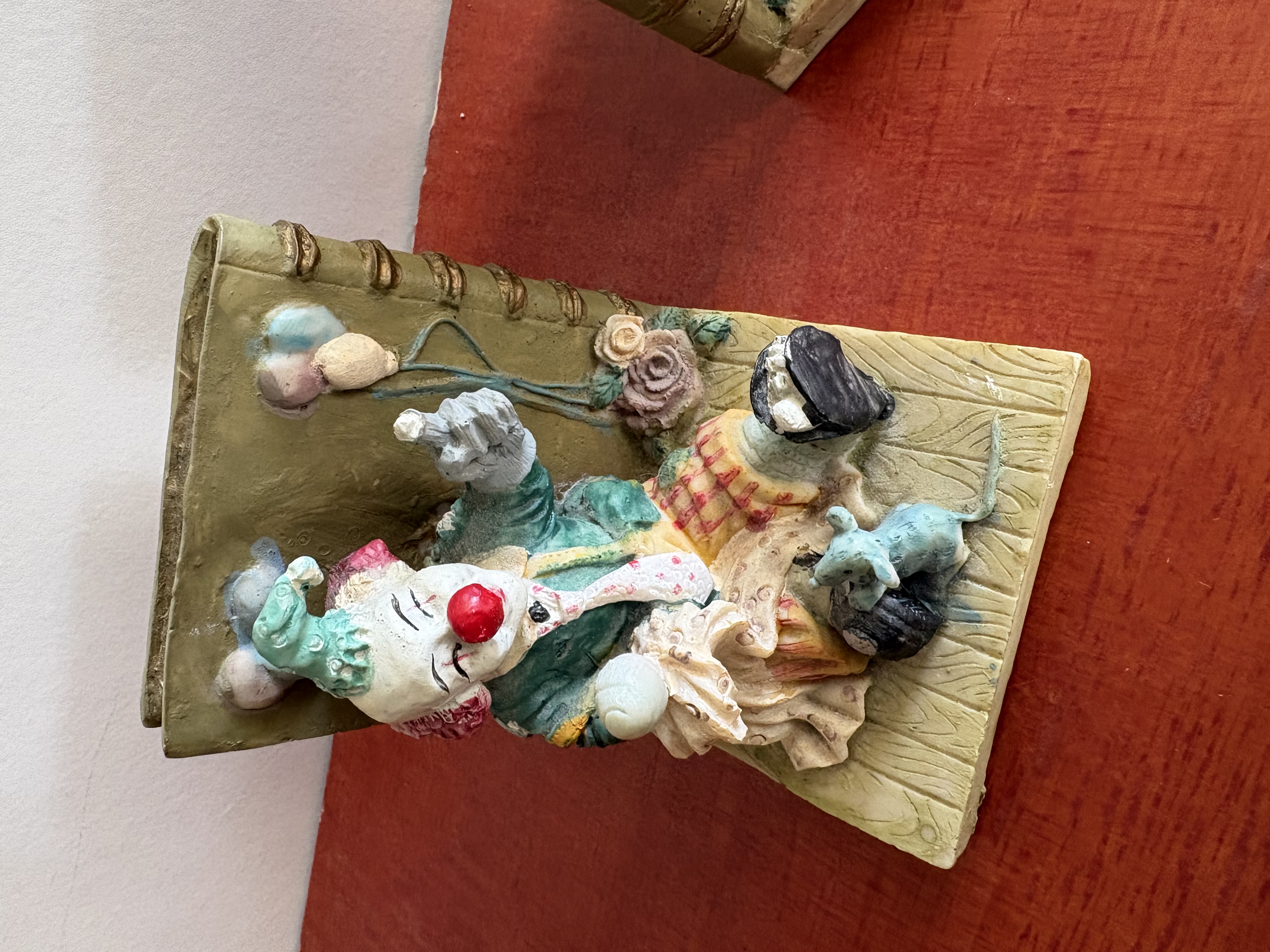 Boeken steun met clowns – foto 4 – kavel bij GSD Auctions, Zoeterwoude