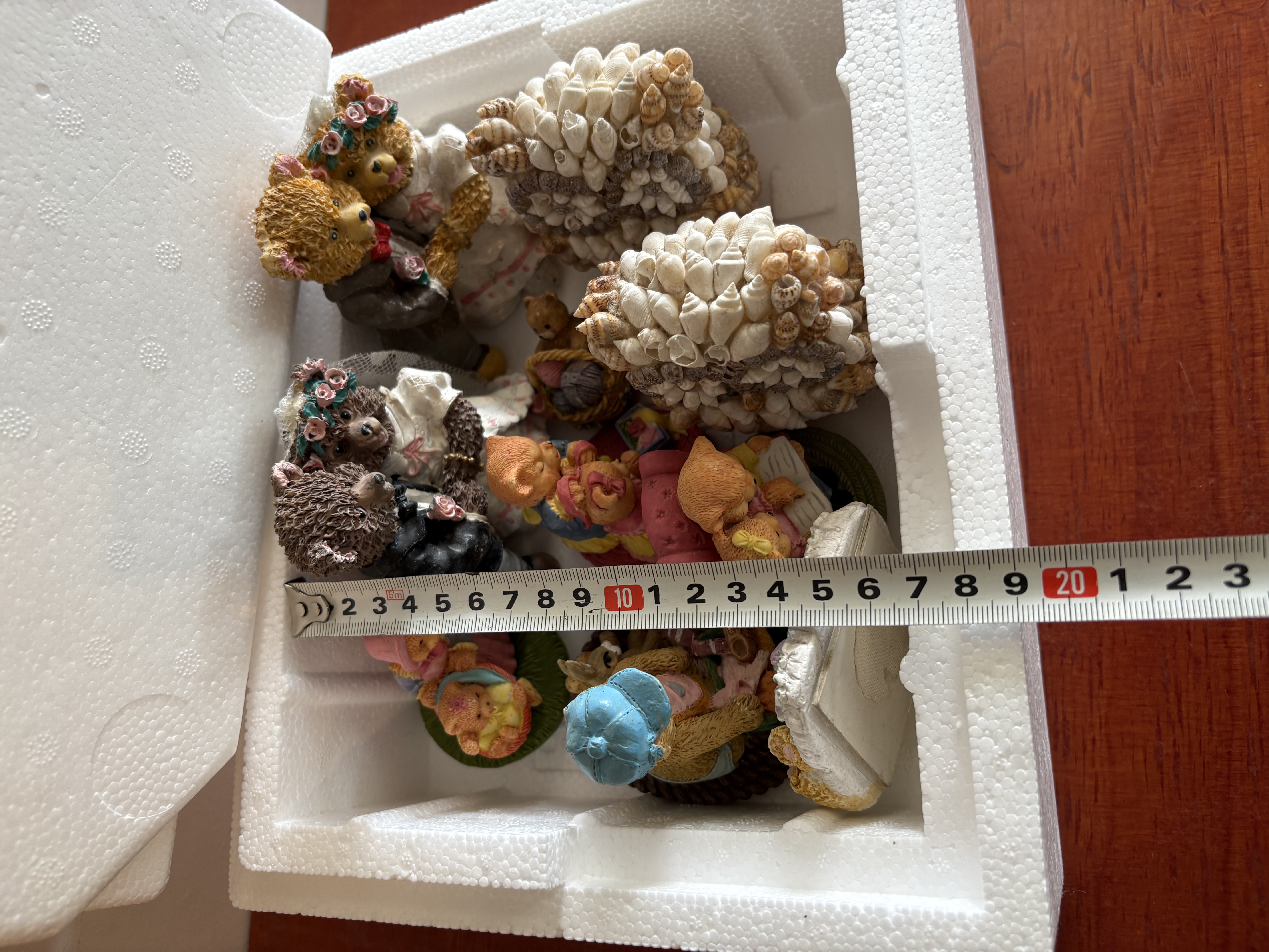 Bruid beren en 2 schelpen uilen – foto 2 – kavel bij GSD Auctions, Zoeterwoude