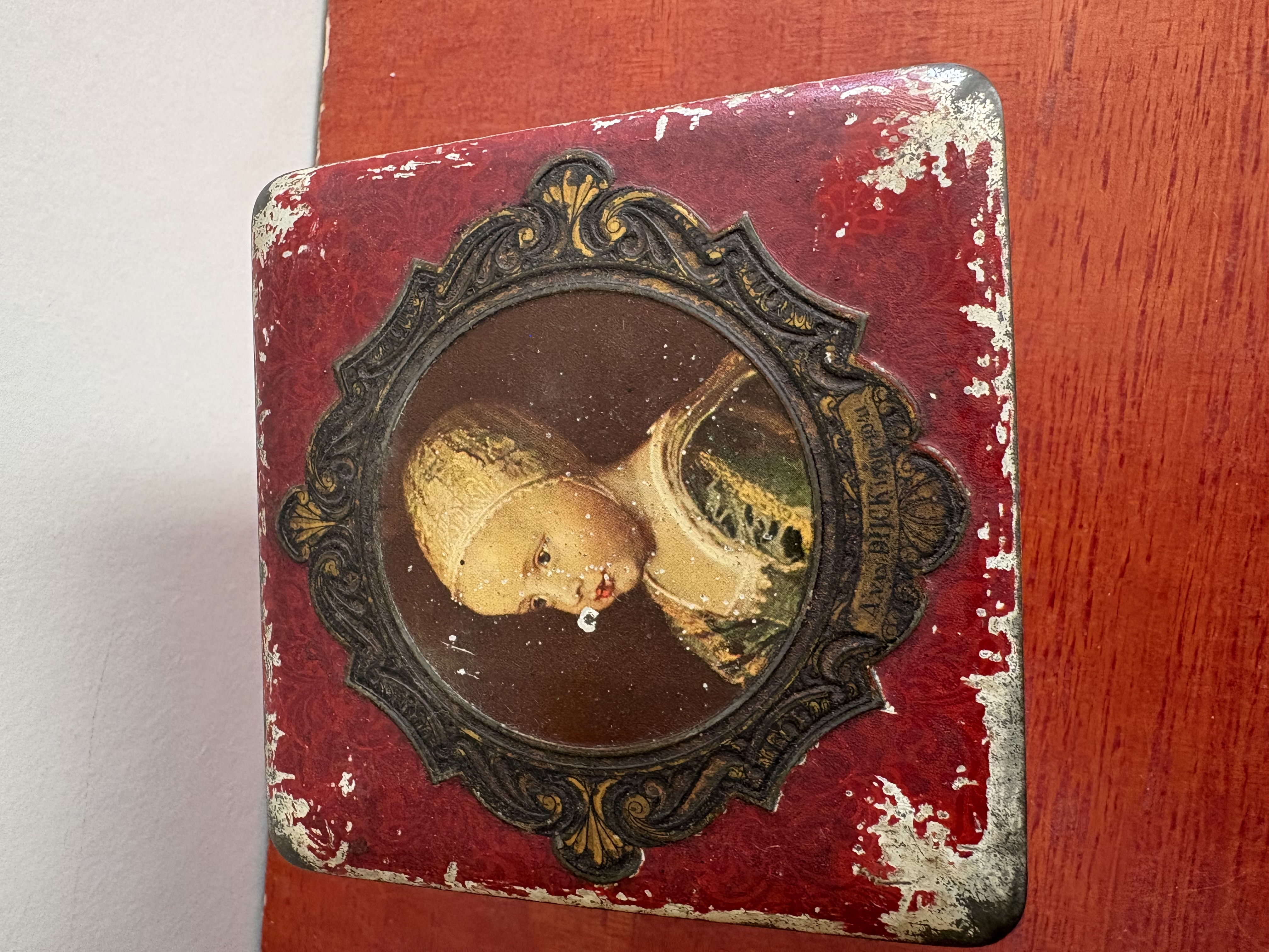 Opbergblikje Nummer 19 – foto 3 – kavel bij GSD Auctions, Zoeterwoude