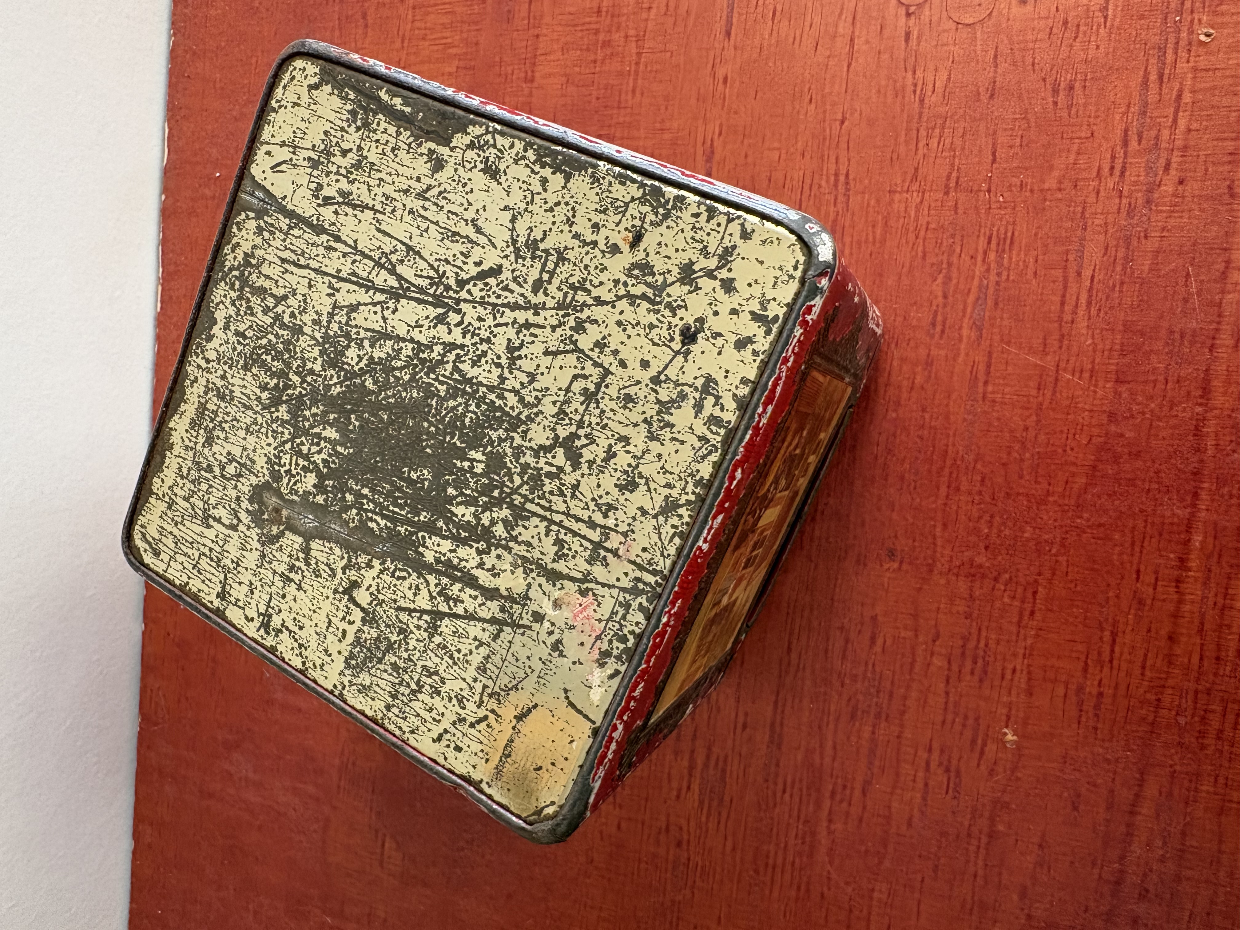 Opbergblikje Nummer 19 – foto 8 – kavel bij GSD Auctions, Zoeterwoude