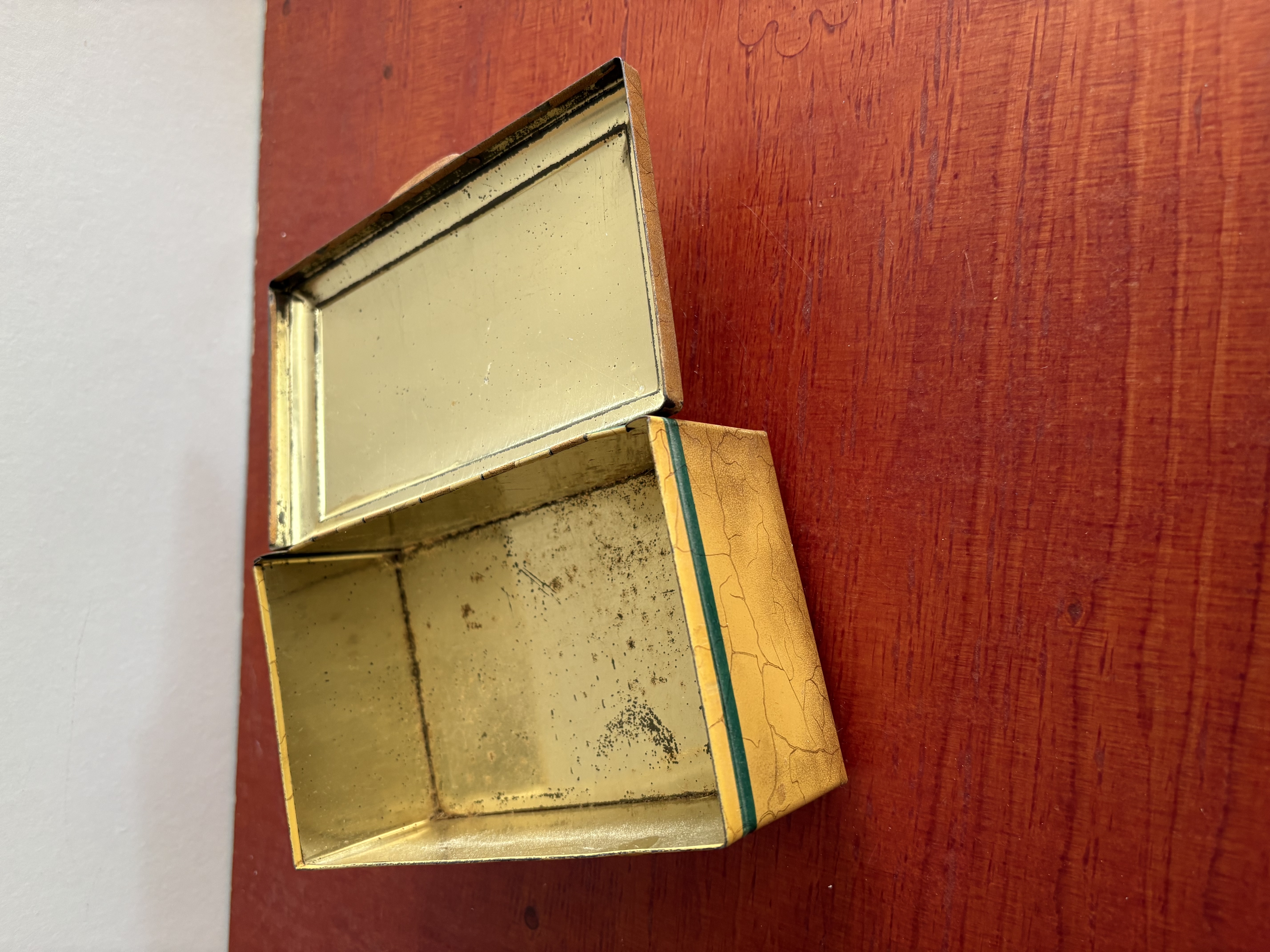 Opbergblikje Nummer 14 – foto 6 – kavel bij GSD Auctions, Zoeterwoude