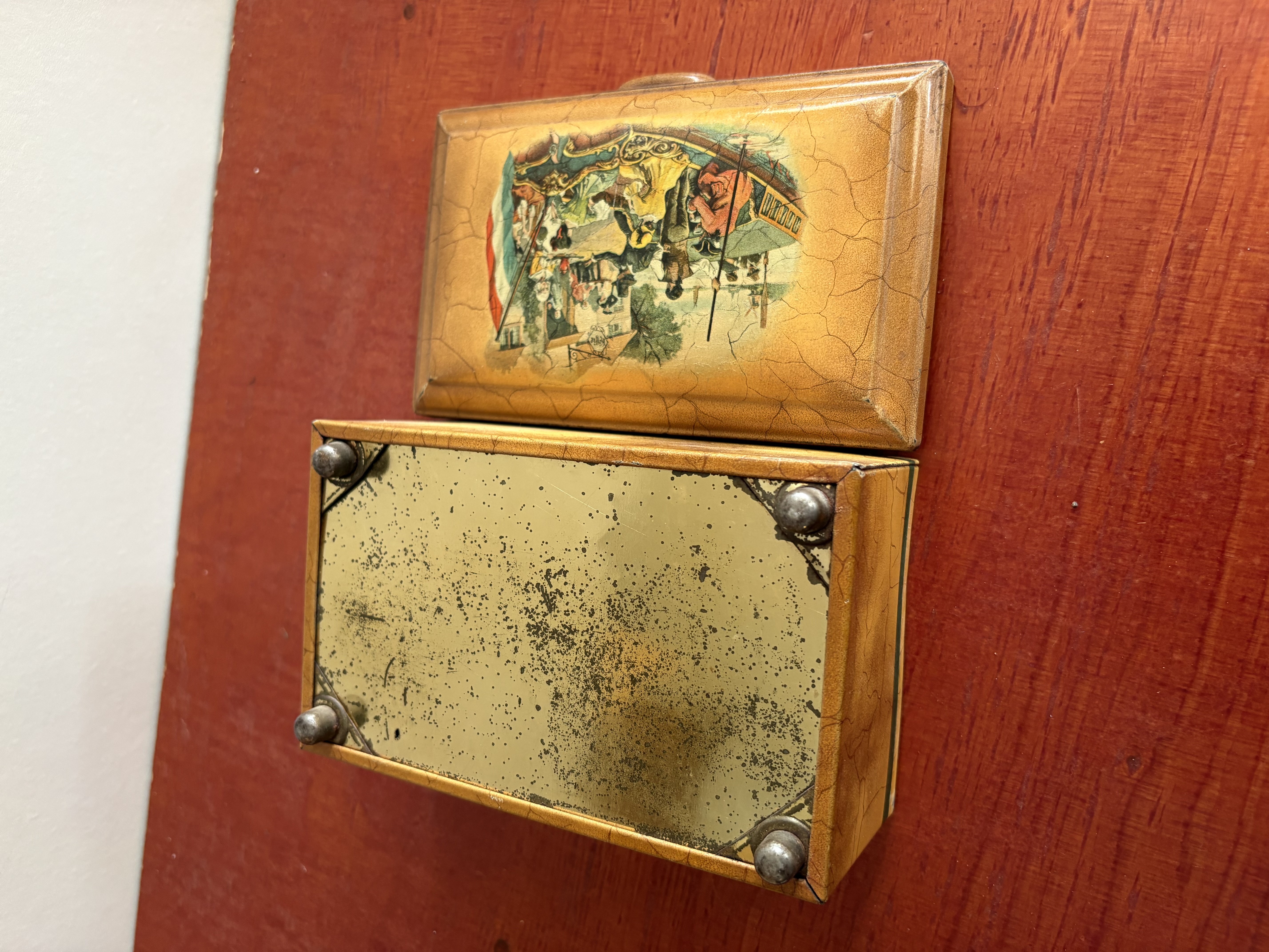 Opbergblikje Nummer 14 – foto 7 – kavel bij GSD Auctions, Zoeterwoude