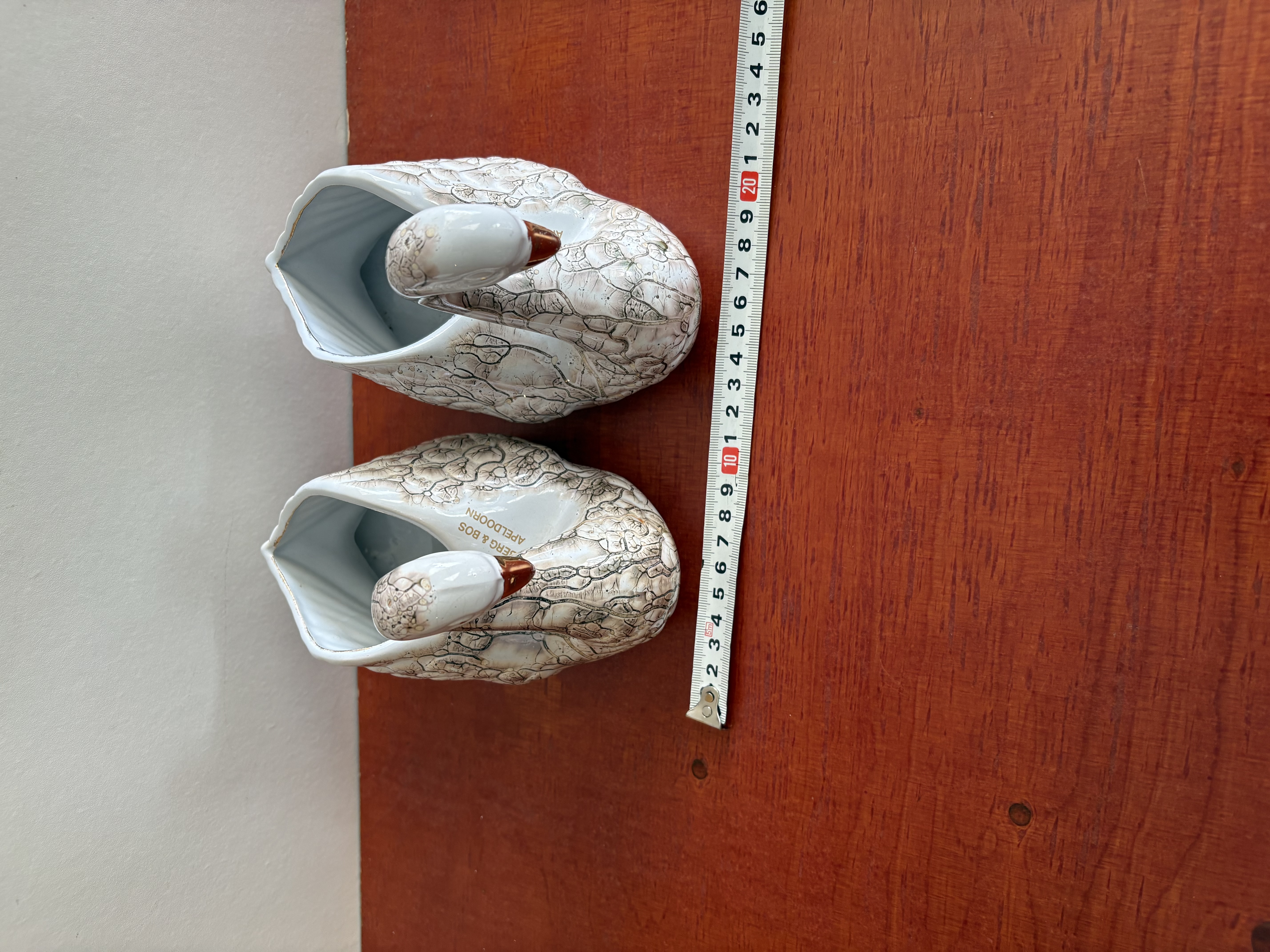 Porseleinen zwanen 2 stuks – foto 3 – kavel bij GSD Auctions, Zoeterwoude