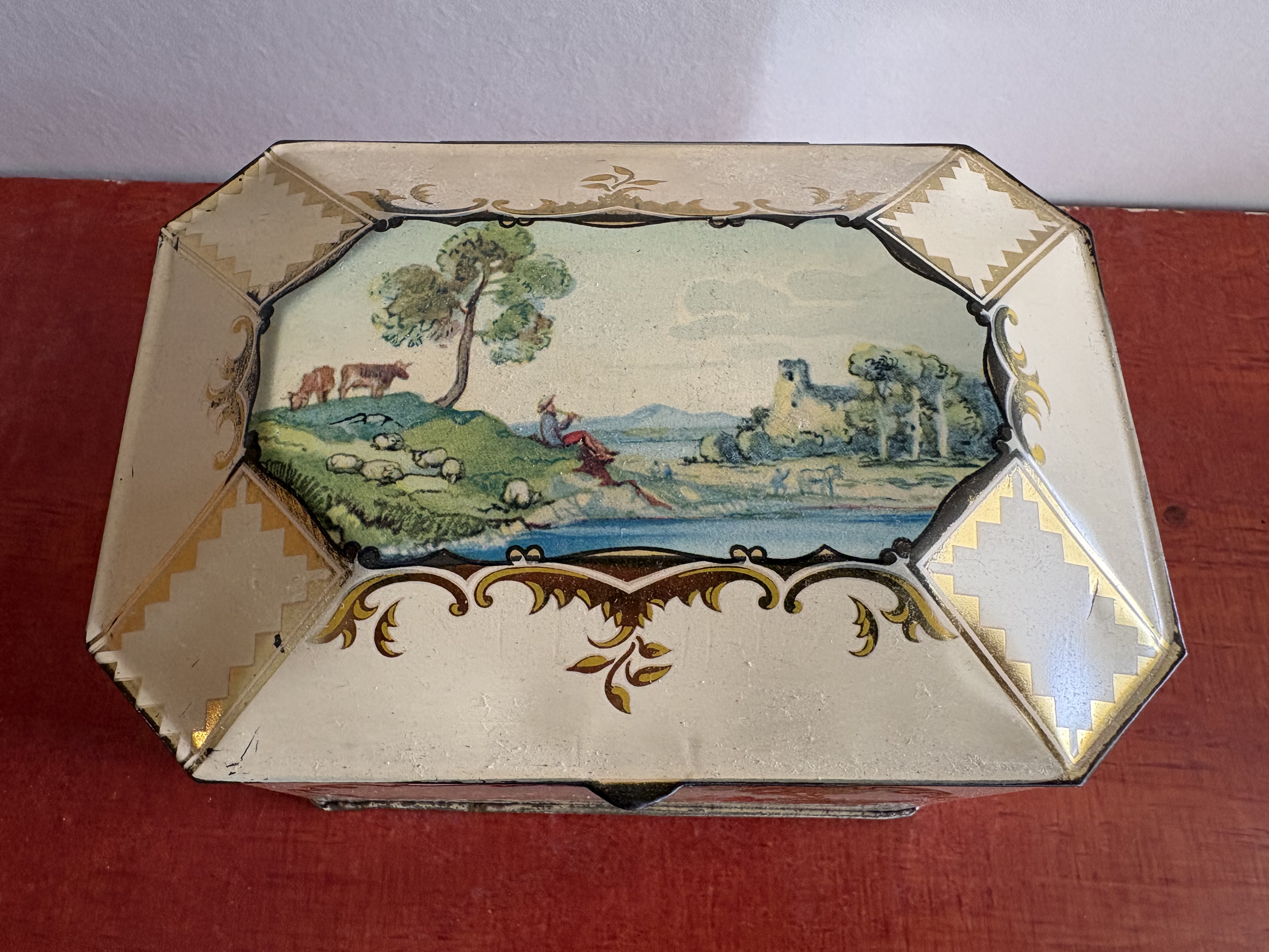 Opbergblikje Nummer 11 – foto 4 – kavel bij GSD Auctions, Zoeterwoude