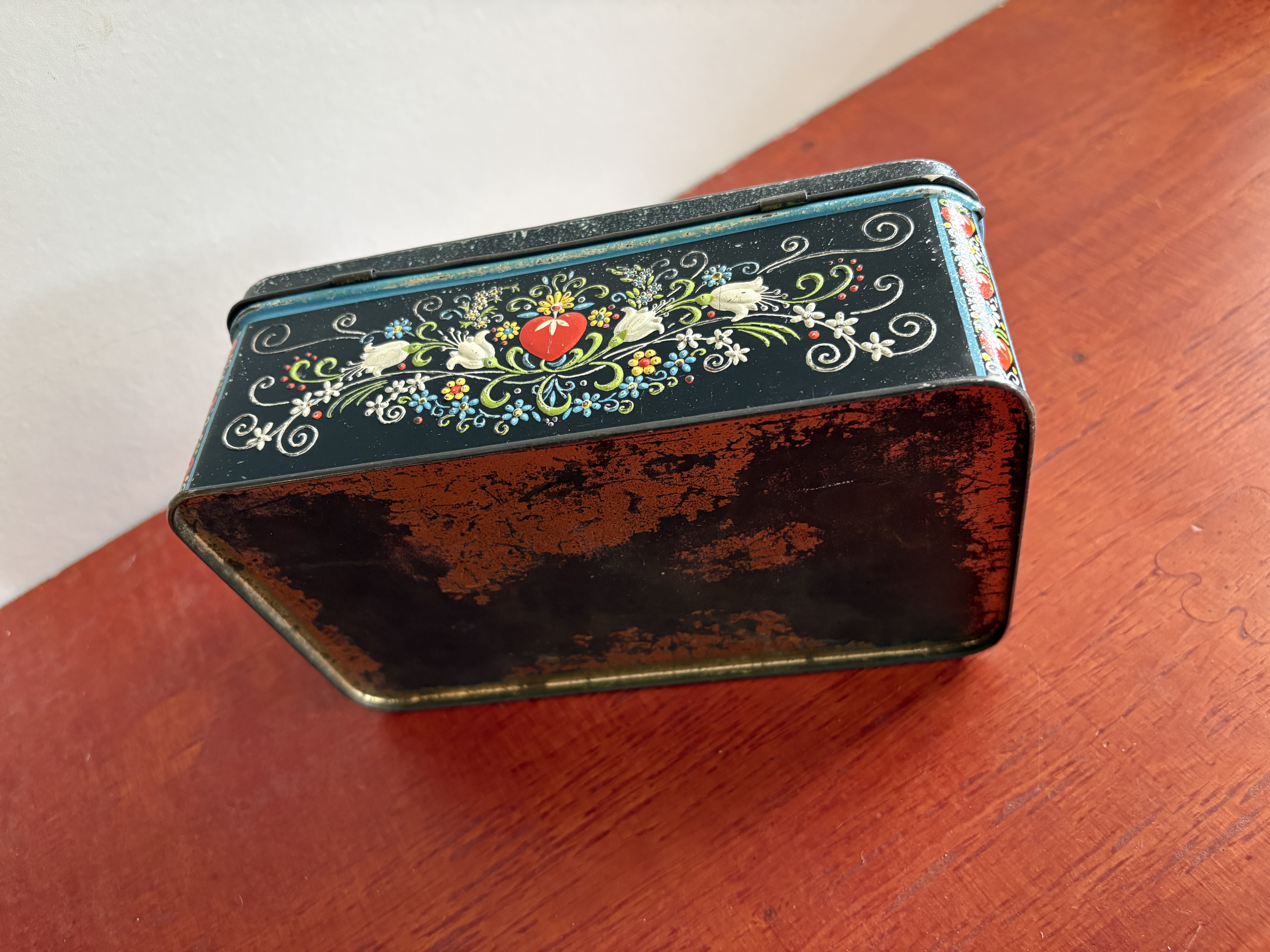 Opbergblikje Nummer 10 – foto 6 – kavel bij GSD Auctions, Zoeterwoude