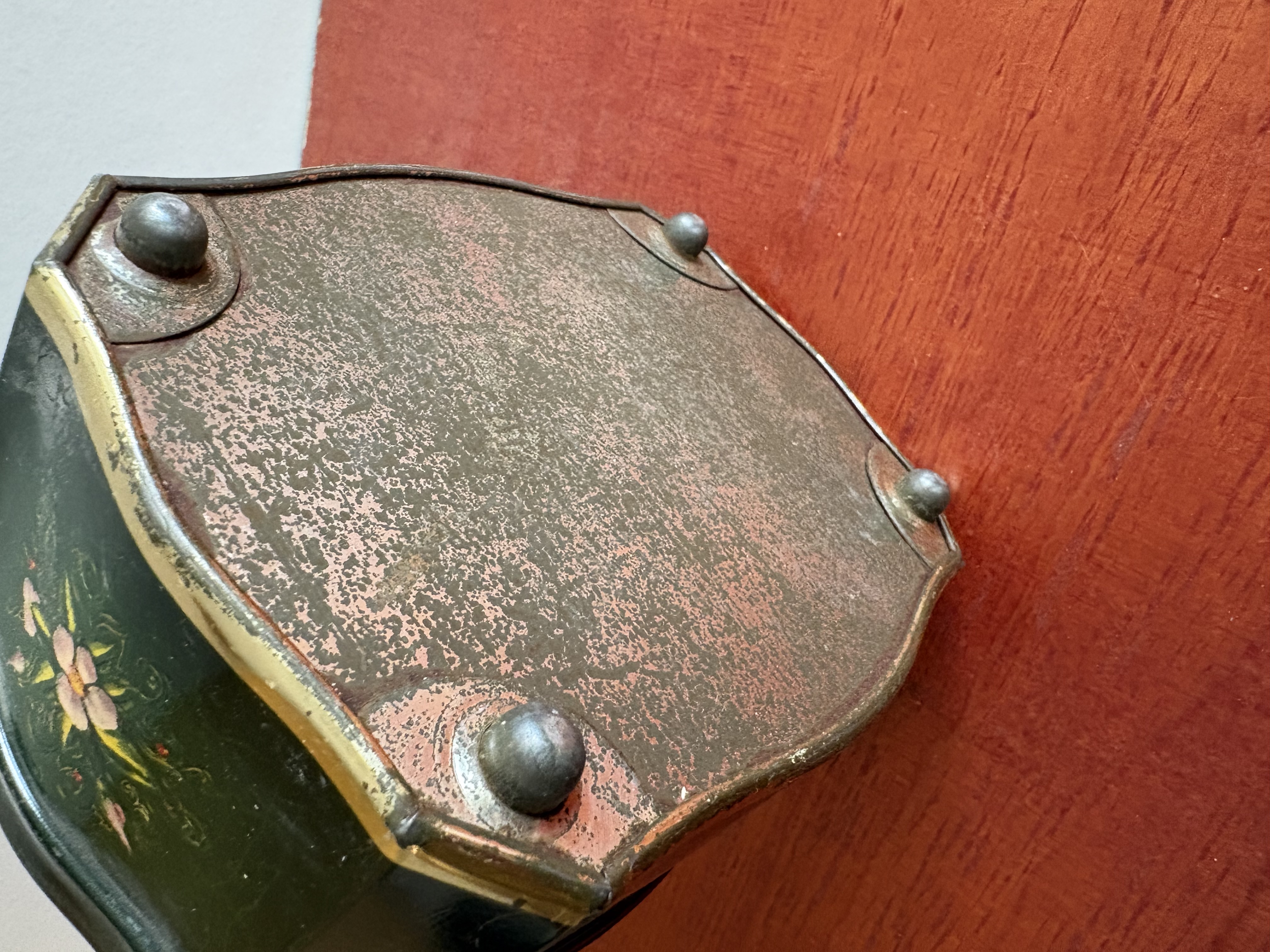 Opbergblikje Nummer 12 – foto 5 – kavel bij GSD Auctions, Zoeterwoude