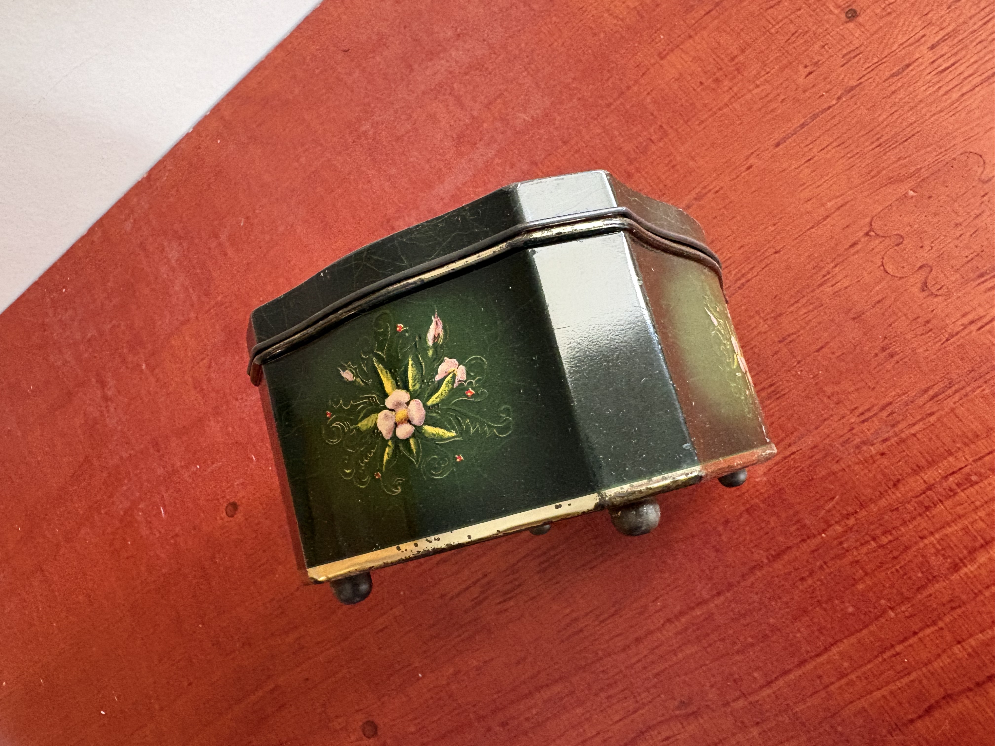 Opbergblikje Nummer 12 – foto 6 – kavel bij GSD Auctions, Zoeterwoude