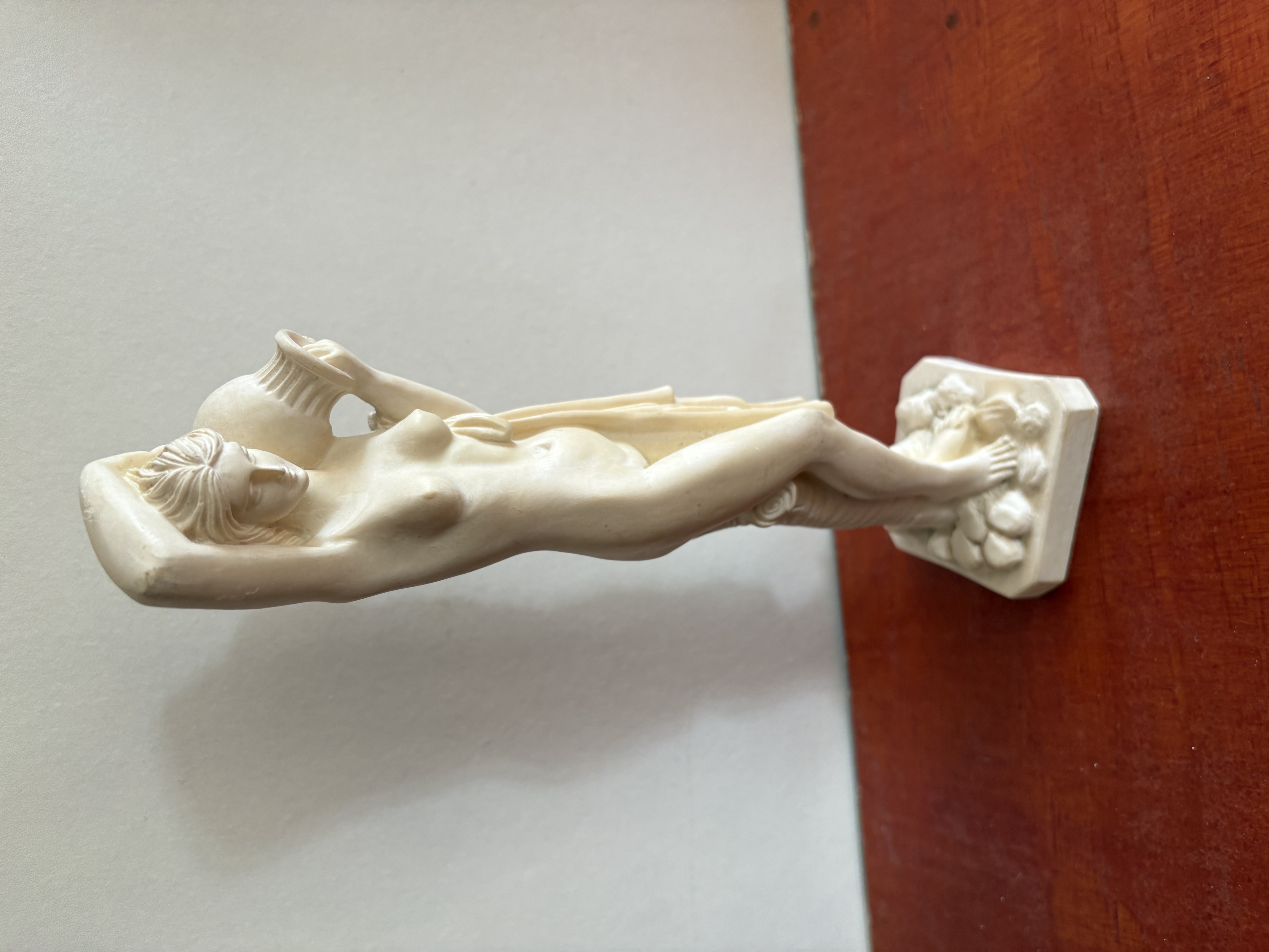 Beeld van Griekse godin Aphrodite – foto 2 – kavel bij GSD Auctions, Zoeterwoude