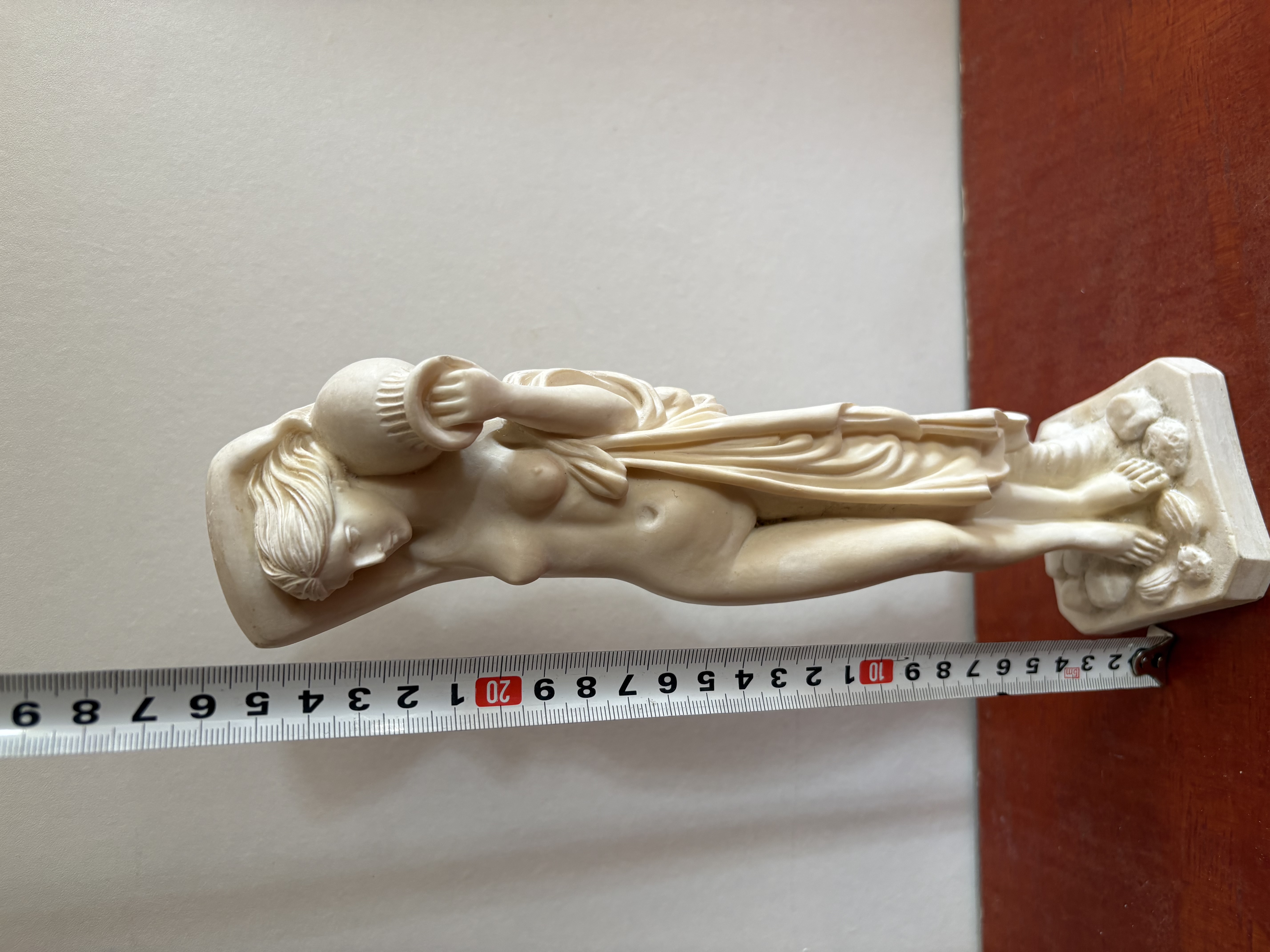 Beeld van Griekse godin Aphrodite – foto 5 – kavel bij GSD Auctions, Zoeterwoude