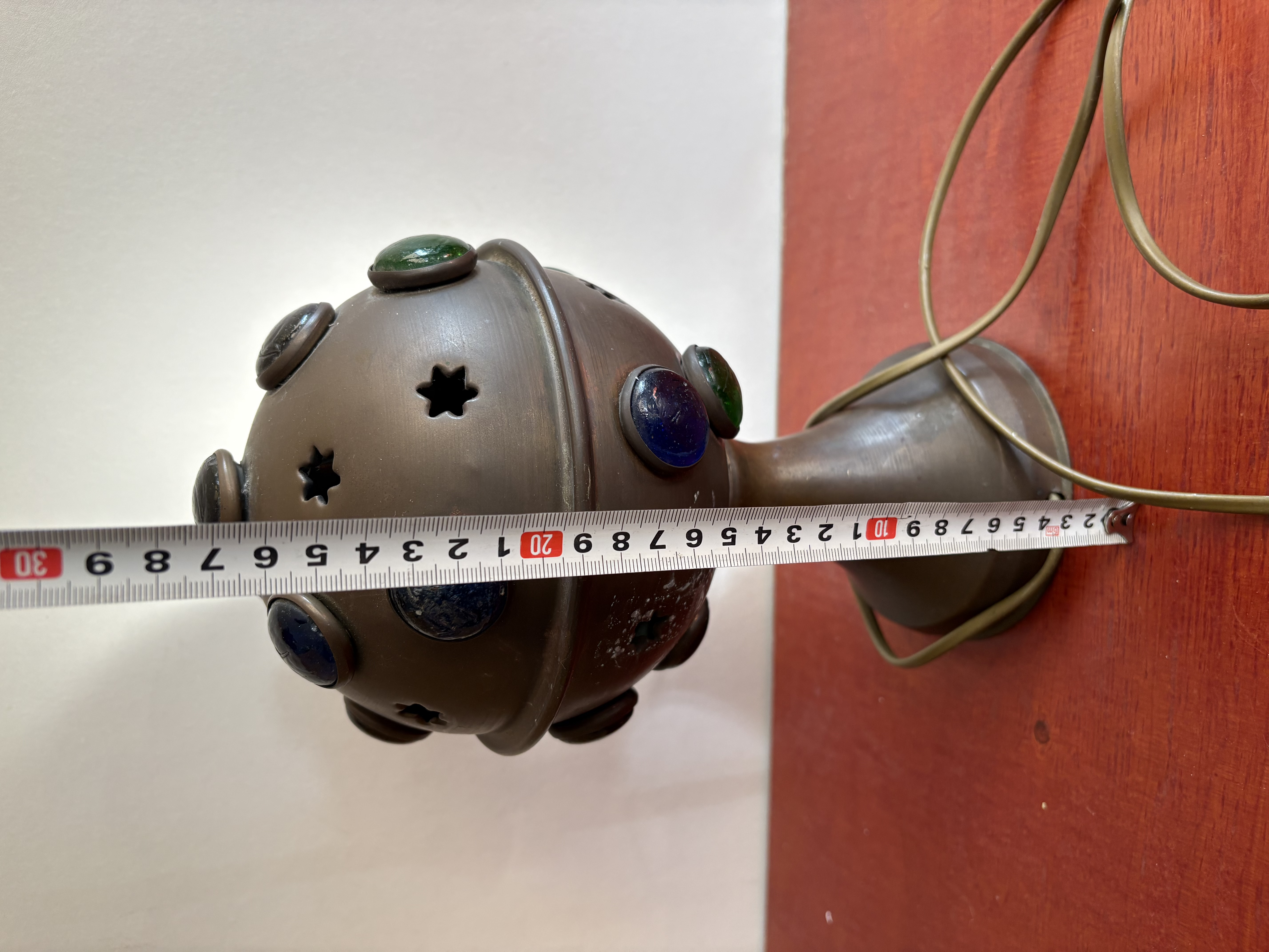 Tafellamp rond “Sputnik” – foto 6 – kavel bij GSD Auctions, Zoeterwoude