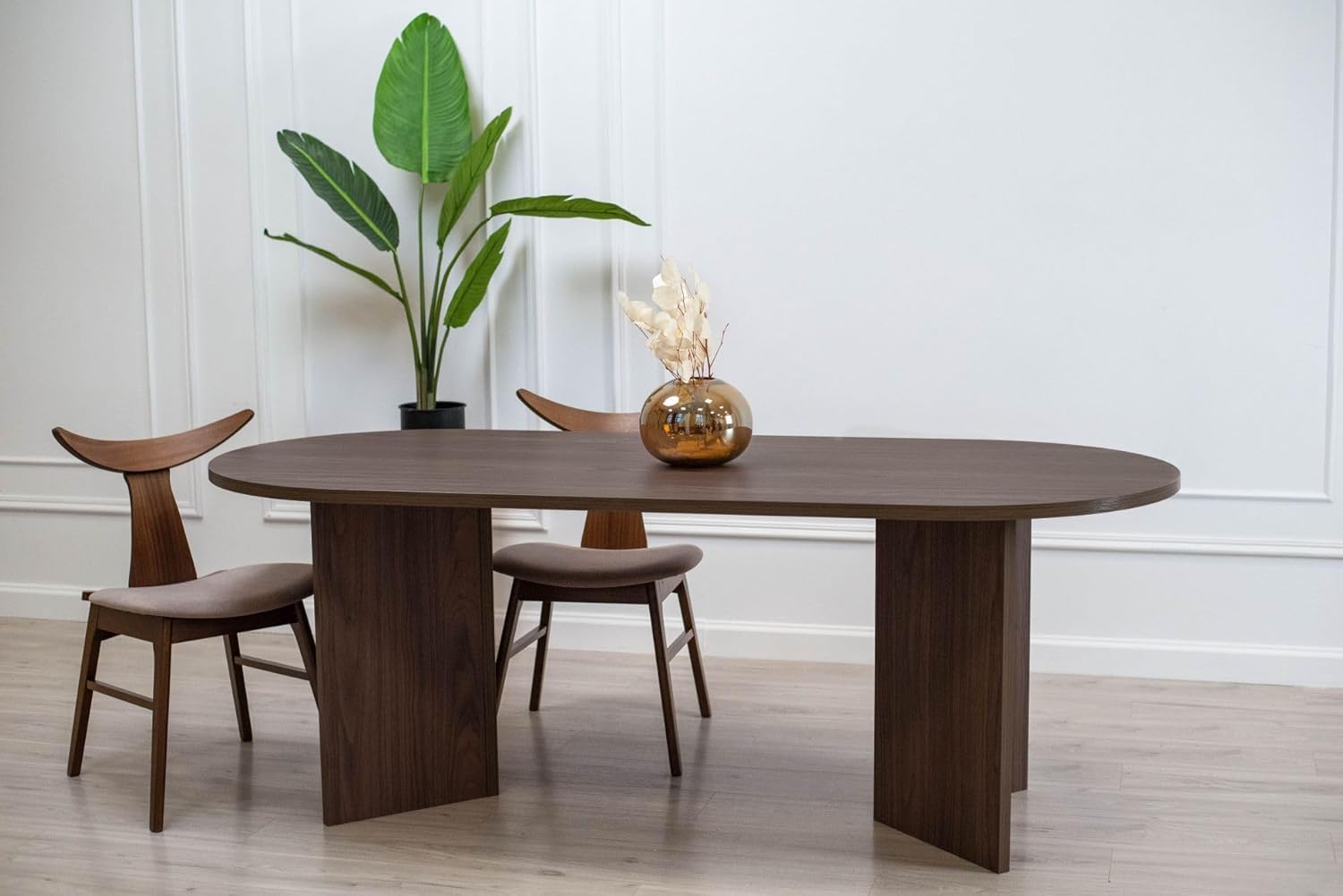 Selsey Ovale Eettafel 204x90cm Wisconsin Walnoot – foto 2 – kavel bij GSD Auctions, Zoeterwoude