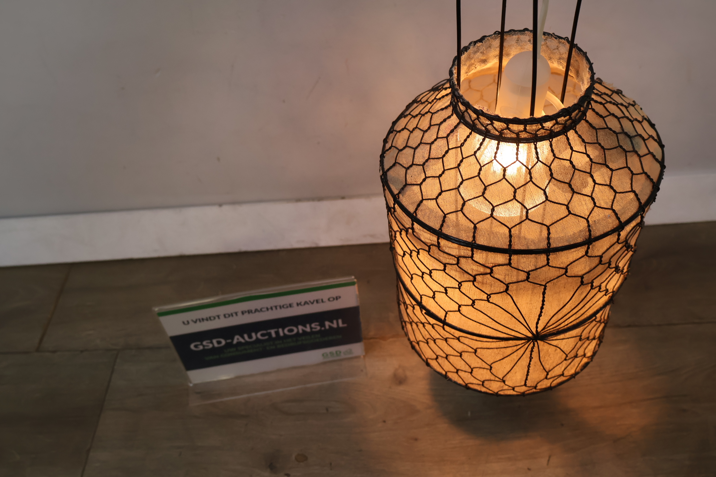Decoratieve lamp' – foto 2 – kavel bij GSD Auctions, Zoeterwoude