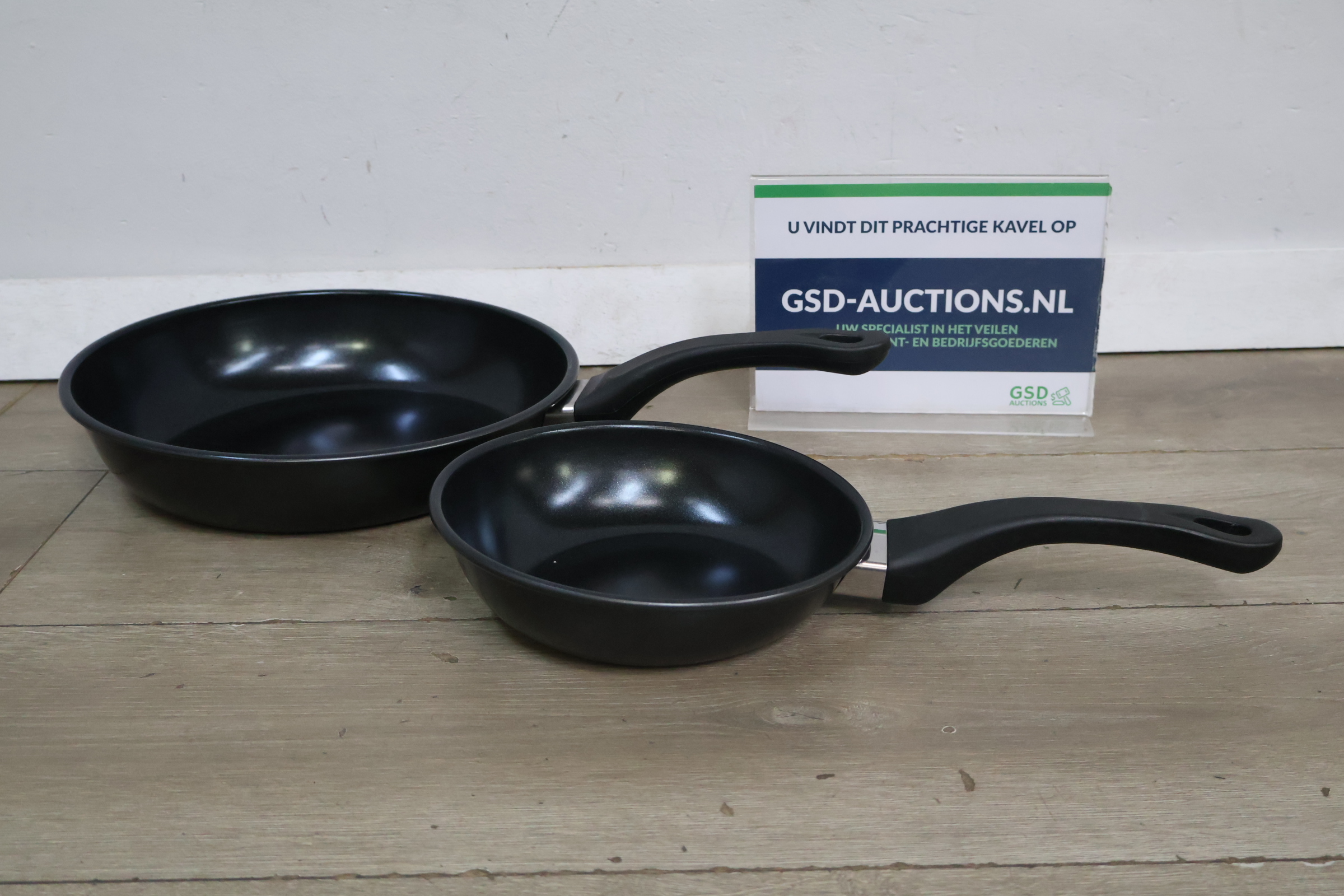 Set van 2 koekenpannen' – foto 2 – kavel bij GSD Auctions, Zoeterwoude