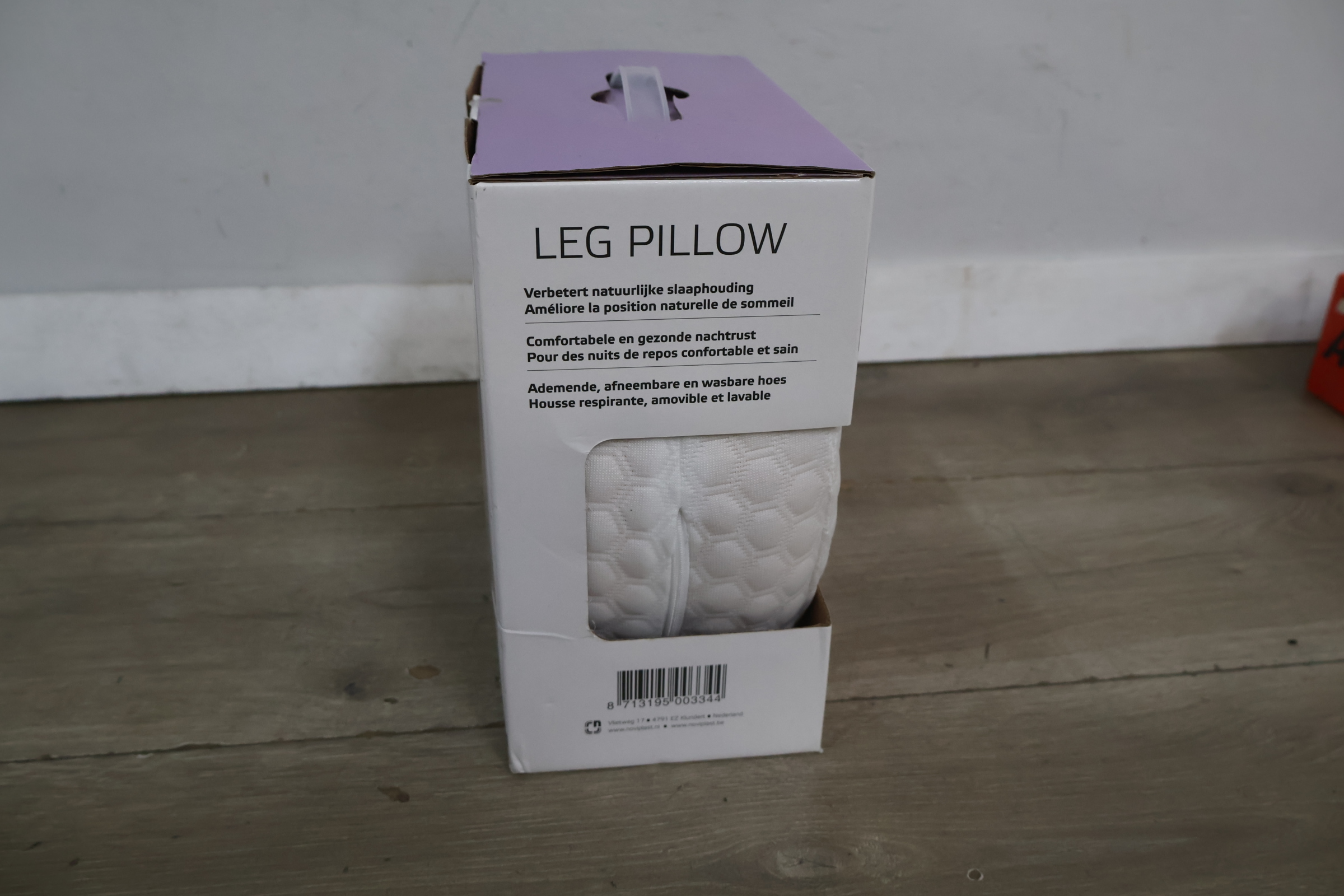 Noviplast Leg Pillow ondersteuningskussen' – foto 5 – kavel bij GSD Auctions, Zoeterwoude
