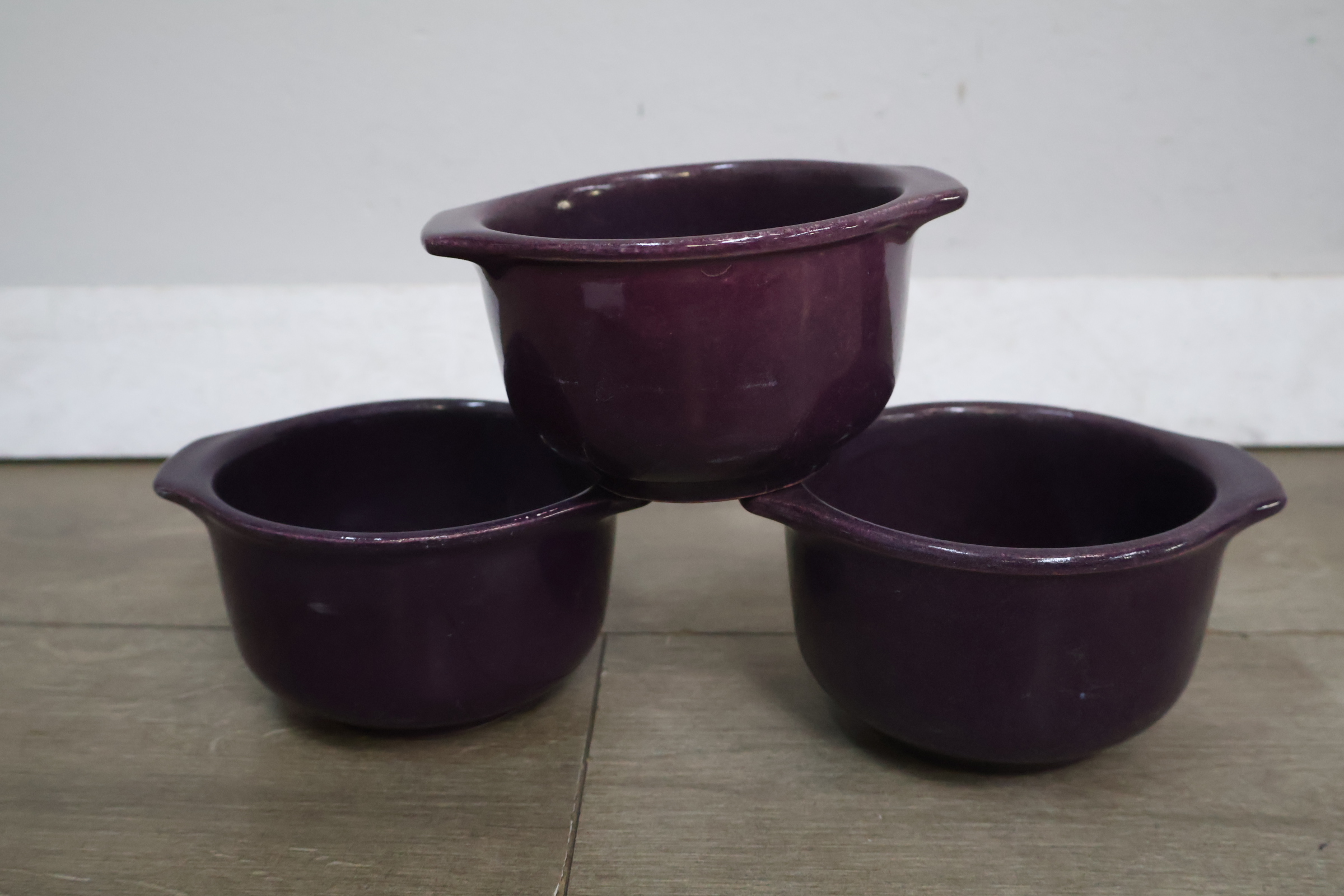 Set van 5 paarse Kommen' – foto 7 – kavel bij GSD Auctions, Zoeterwoude
