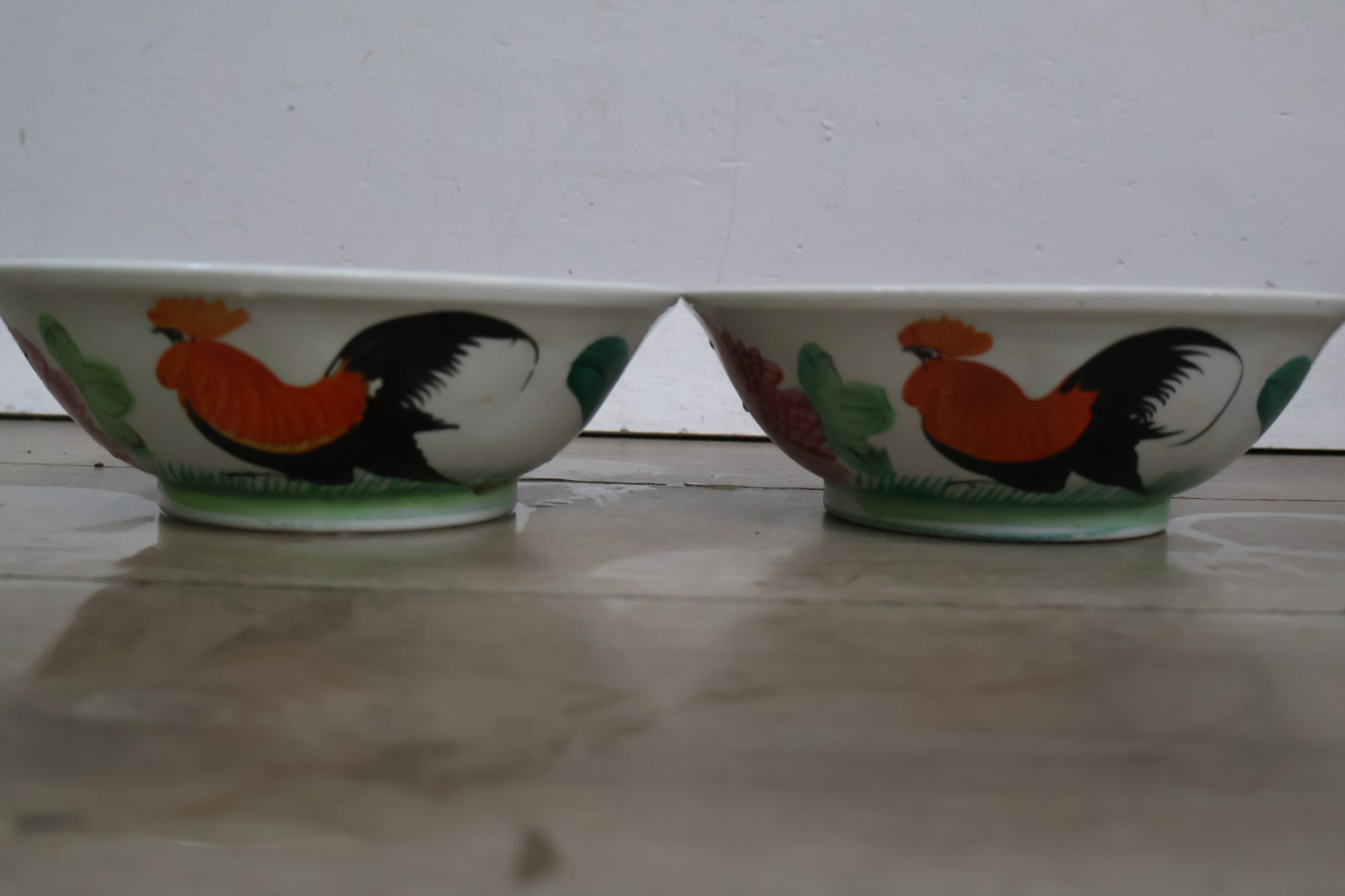 Set van 5 Porseleinen Kommen' – foto 7 – kavel bij GSD Auctions, Zoeterwoude