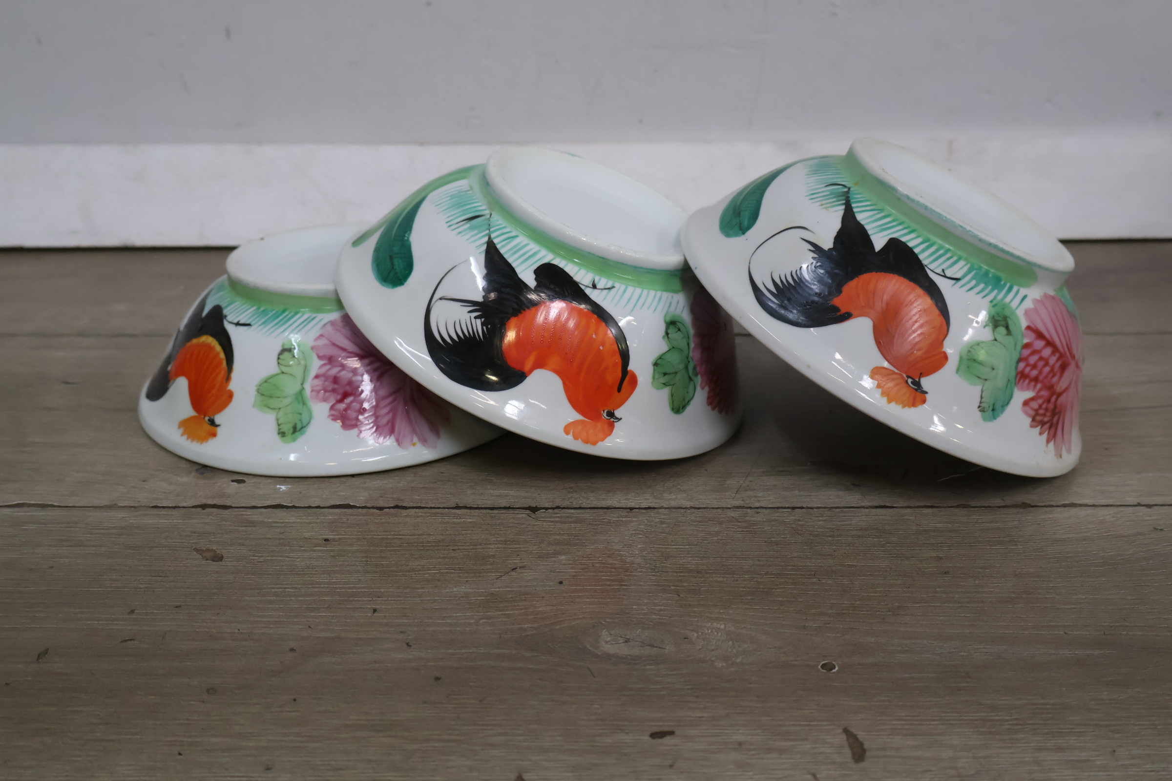 Set van 5 Porseleinen Kommen' – foto 9 – kavel bij GSD Auctions, Zoeterwoude