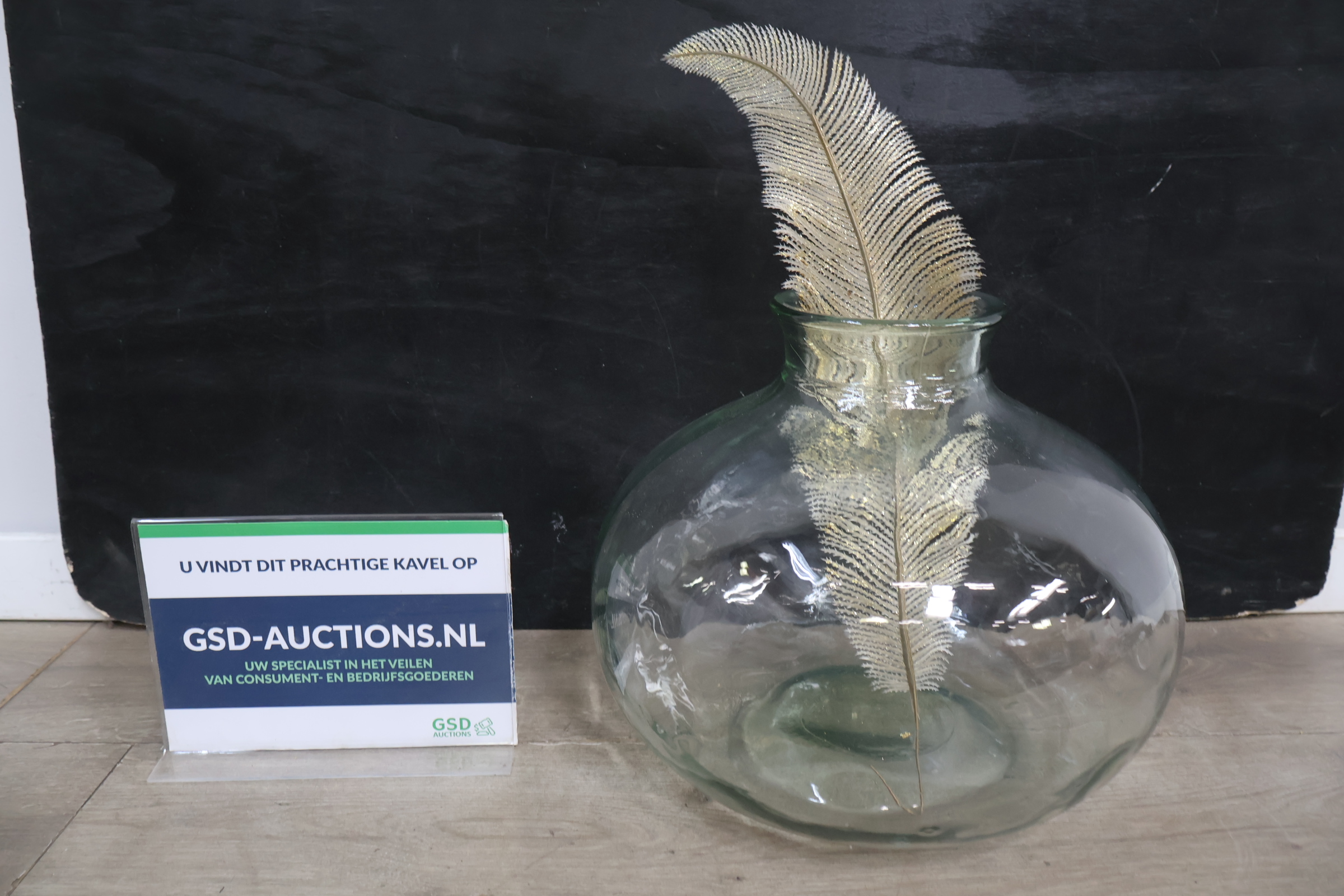 Ronde glazen vaas' – foto 2 – kavel bij GSD Auctions, Zoeterwoude