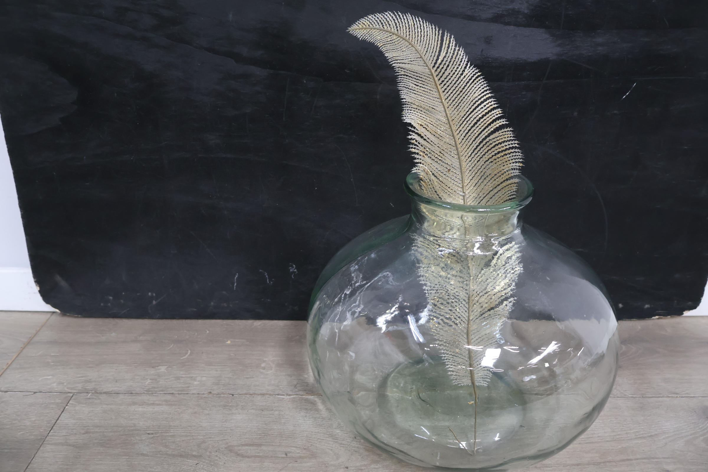 Ronde glazen vaas' – foto 3 – kavel bij GSD Auctions, Zoeterwoude