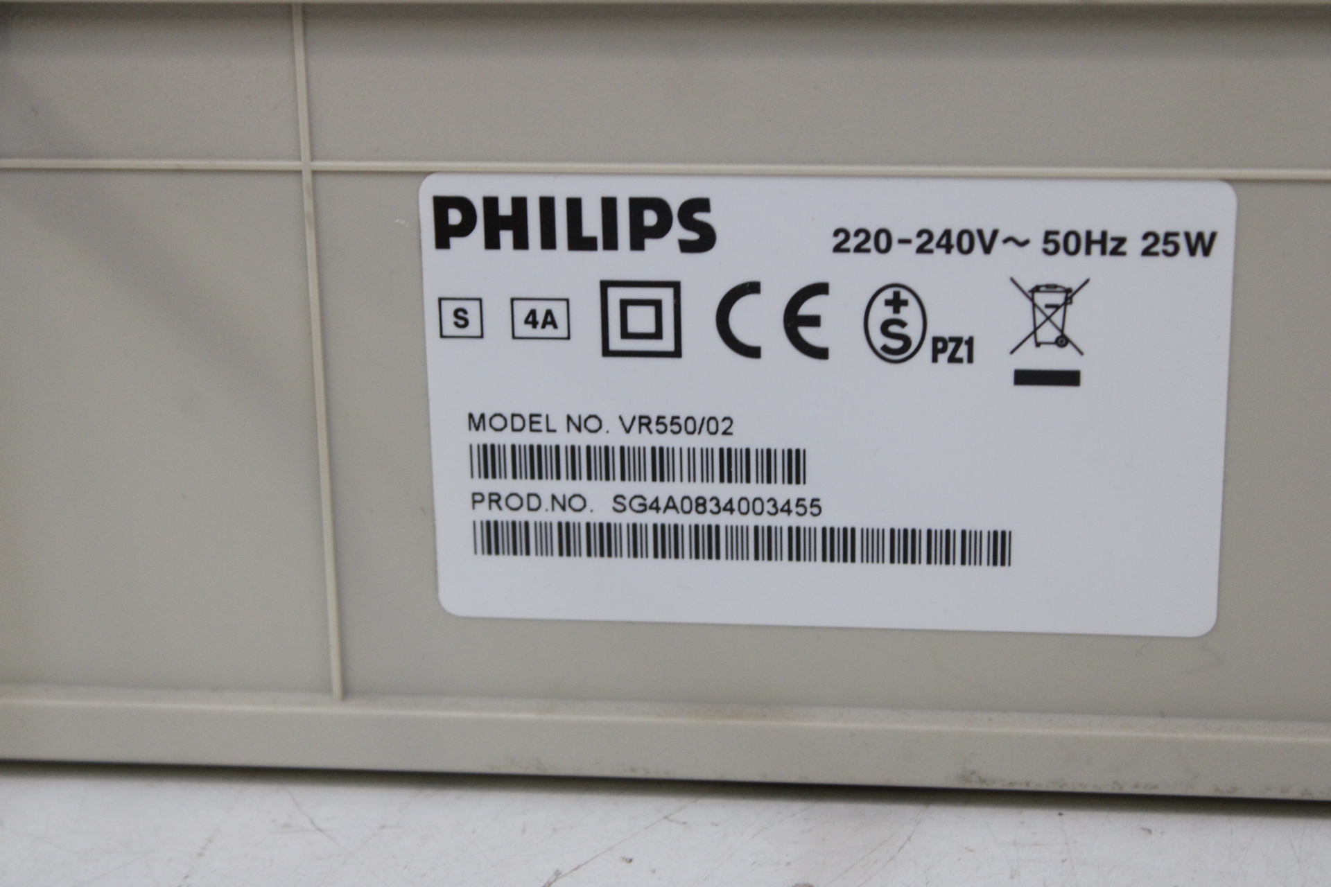 Philips VR 550 VHS Videorecorder – foto 8 – kavel bij GSD Auctions, Zoeterwoude