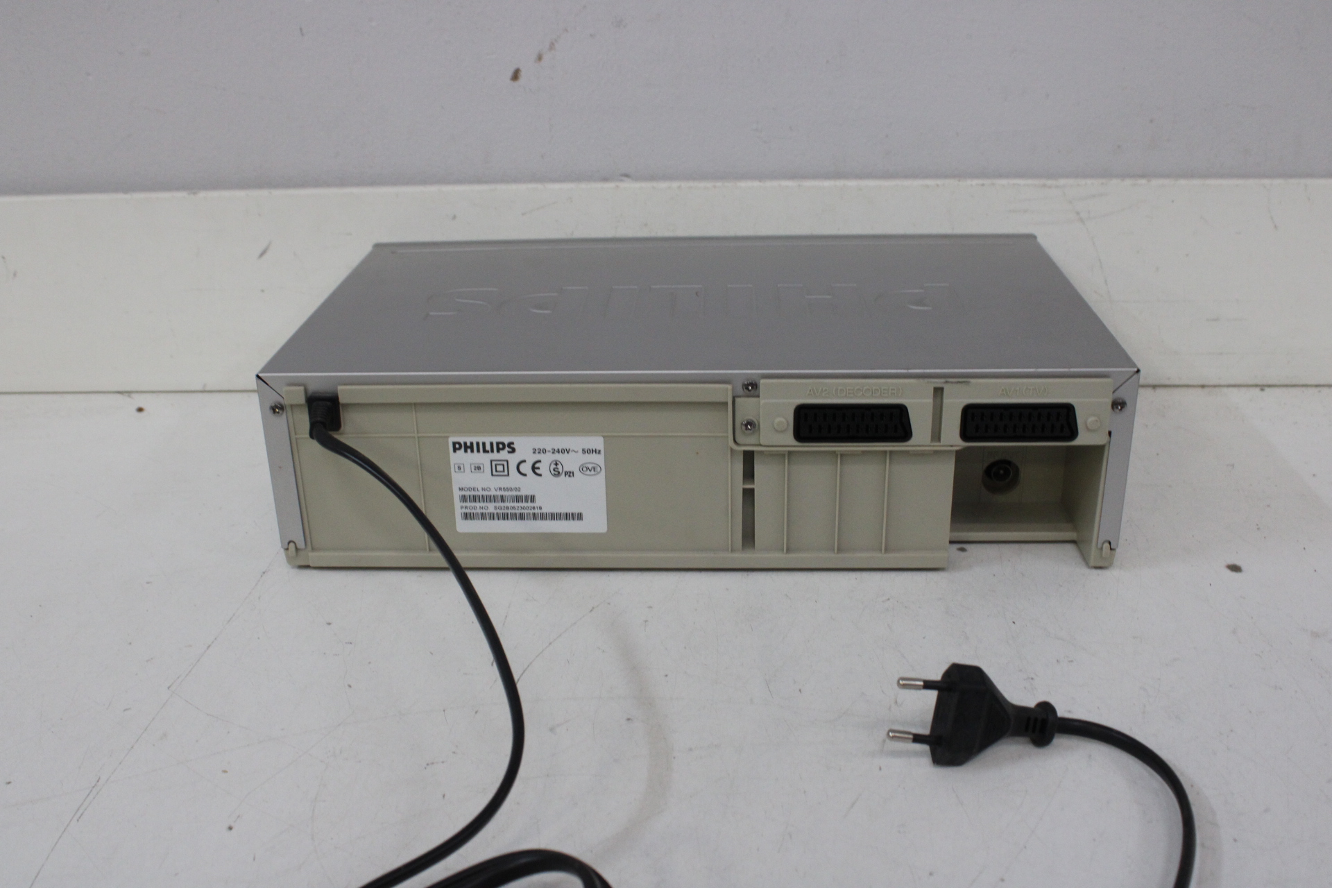 Philips VR 550 VHS Video Recorder – foto 6 – kavel bij GSD Auctions, Zoeterwoude