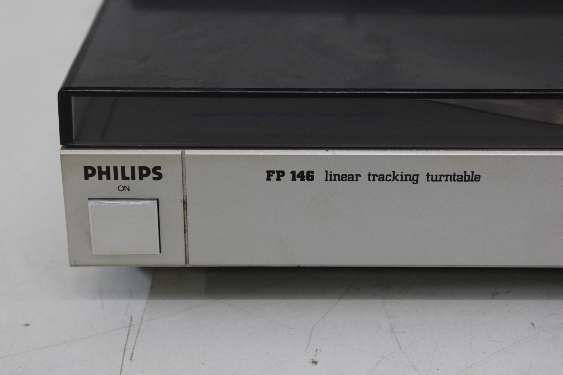 Philips FP 146 Linear Tracking Turntable – foto 3 – kavel bij GSD Auctions, Zoeterwoude