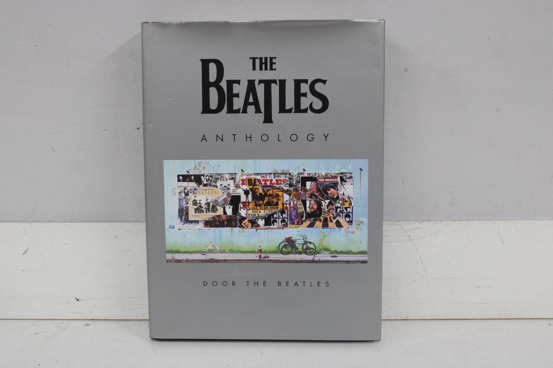 The Beatles Anthology boek – foto 2 – kavel bij GSD Auctions, Zoeterwoude