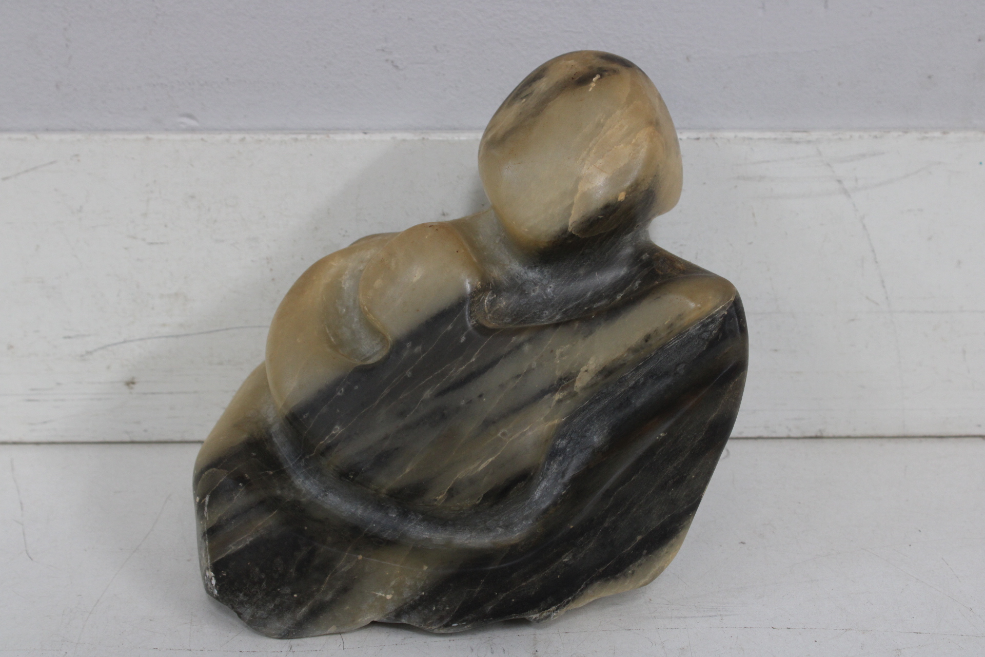 Decoratief abstract stenen beeld – foto 2 – kavel bij GSD Auctions, Zoeterwoude